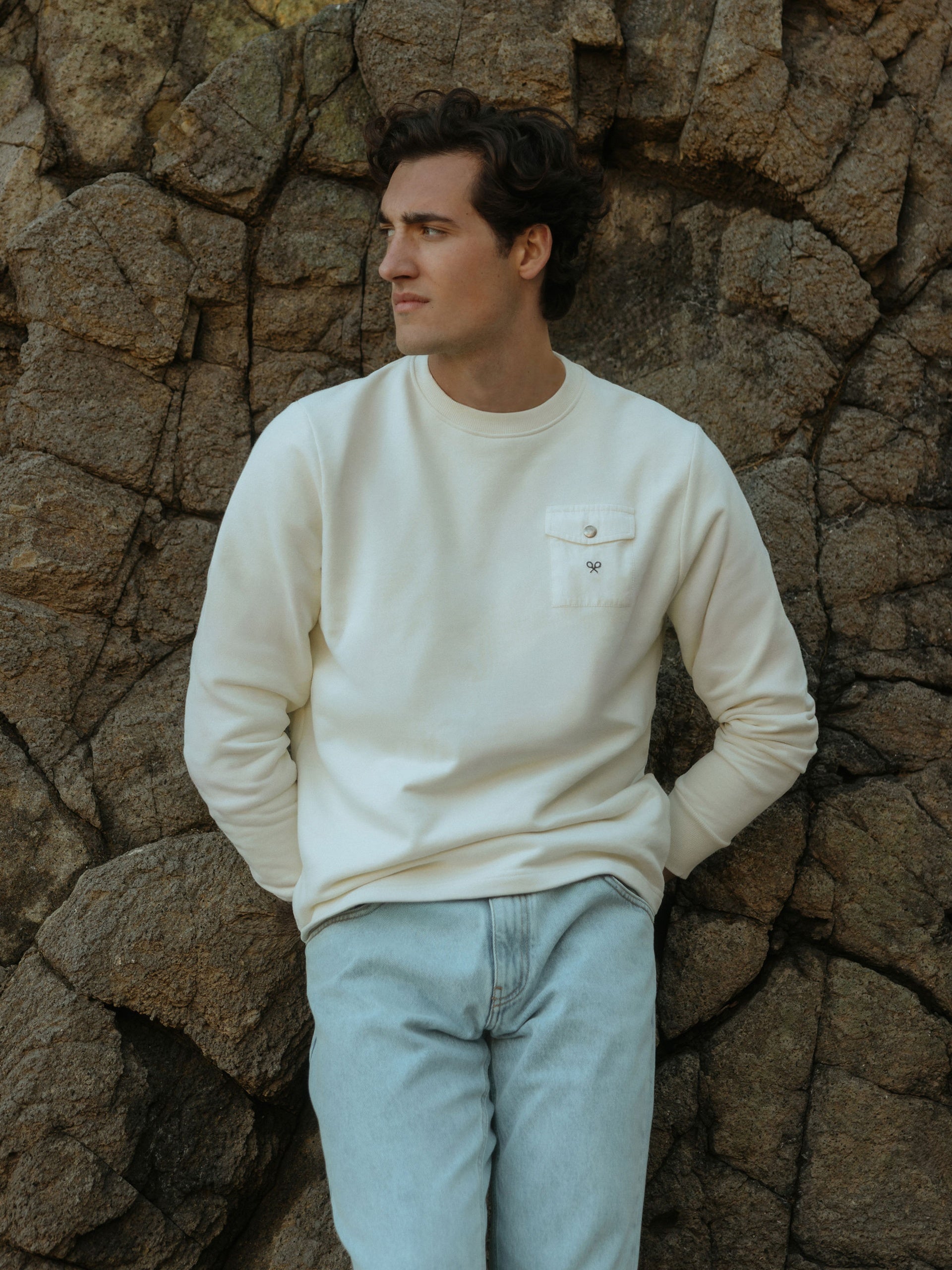 Sweatshirt com bolso cruise creme