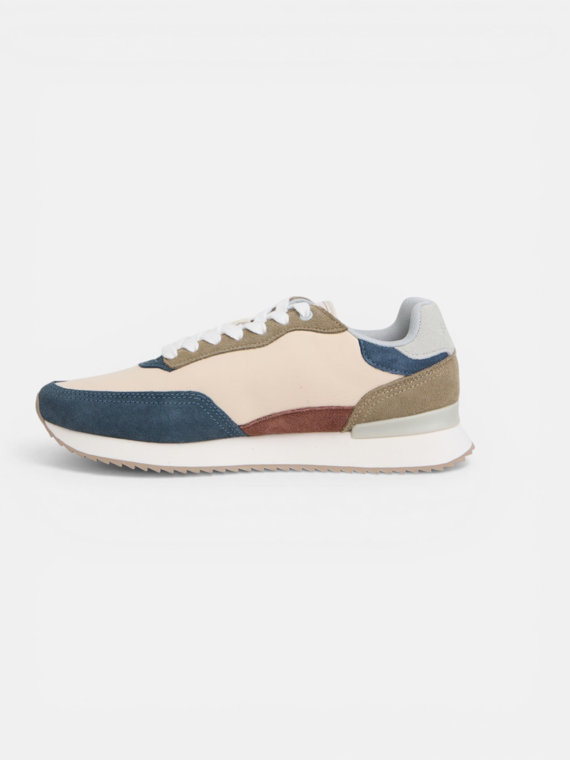 Beige running racket shoe