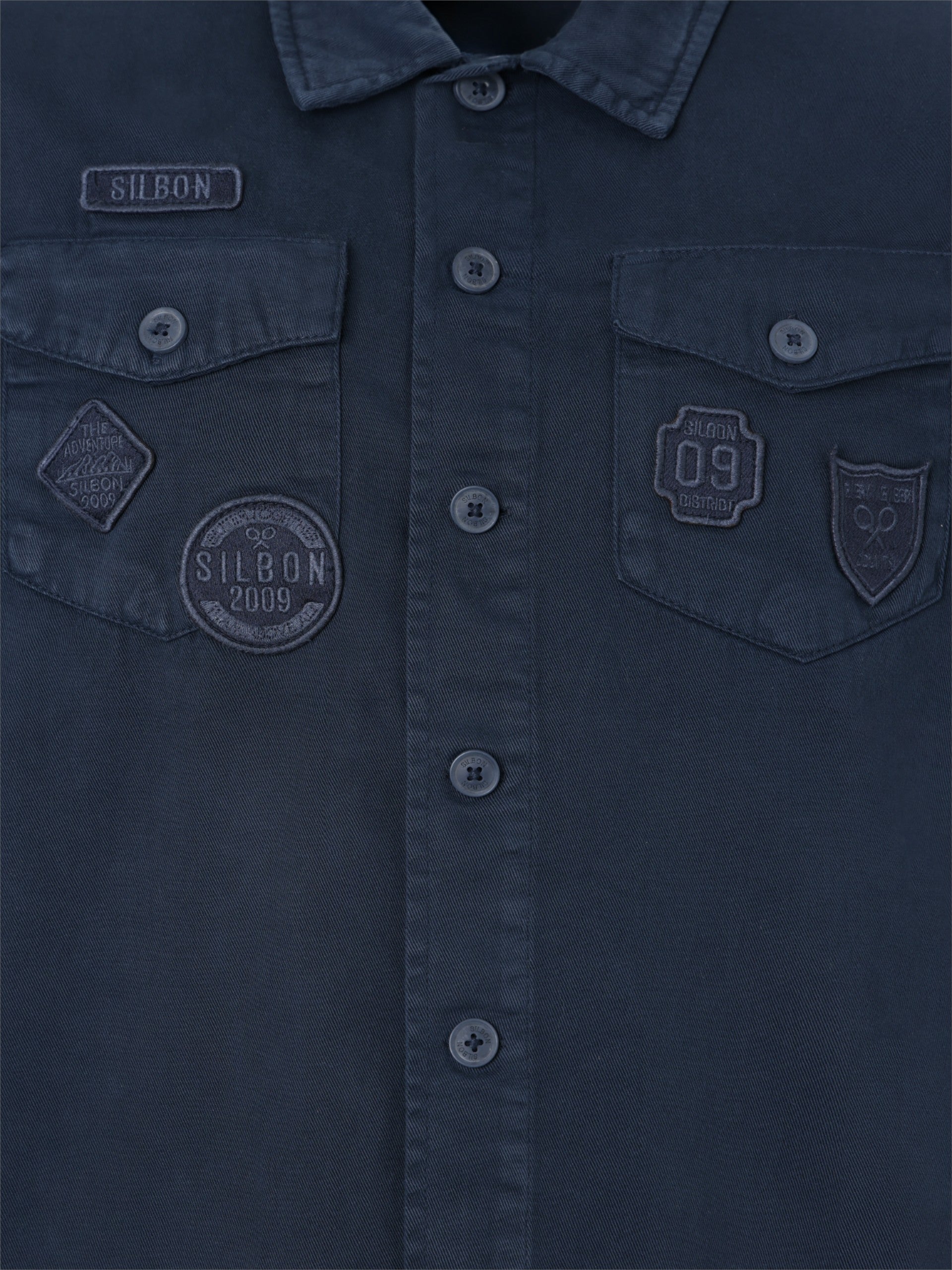 Sobrecamisa com remendos azul-marinho