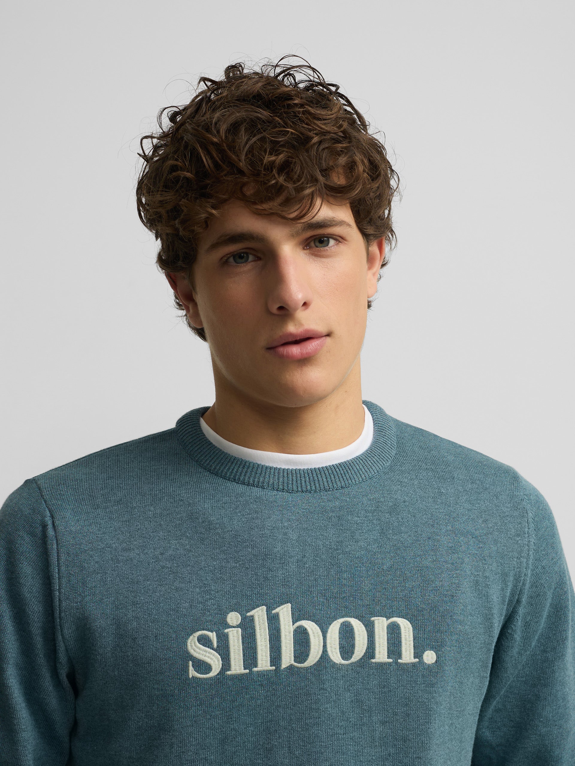 Silbon medium green sweater