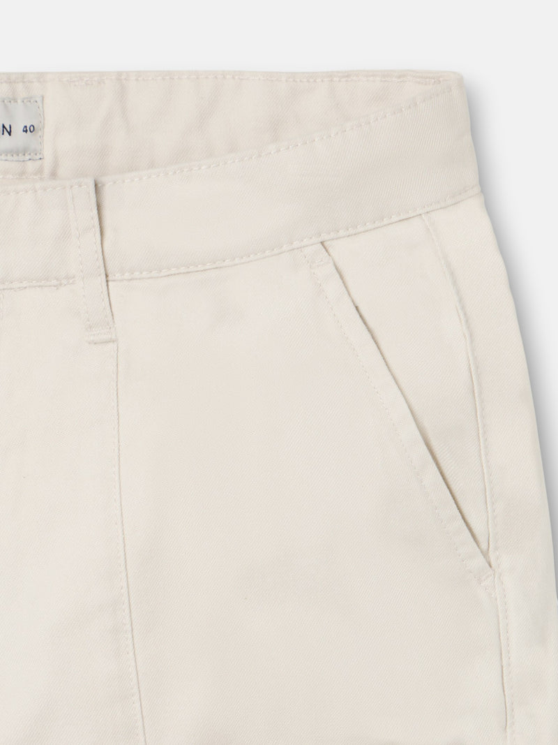 Stone pocket Bermuda shorts
