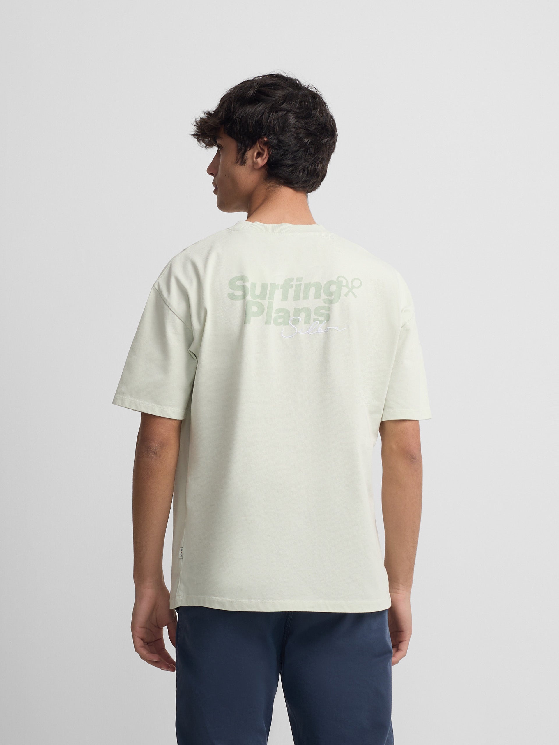 Camiseta relaxed fit surfing plans verde claro