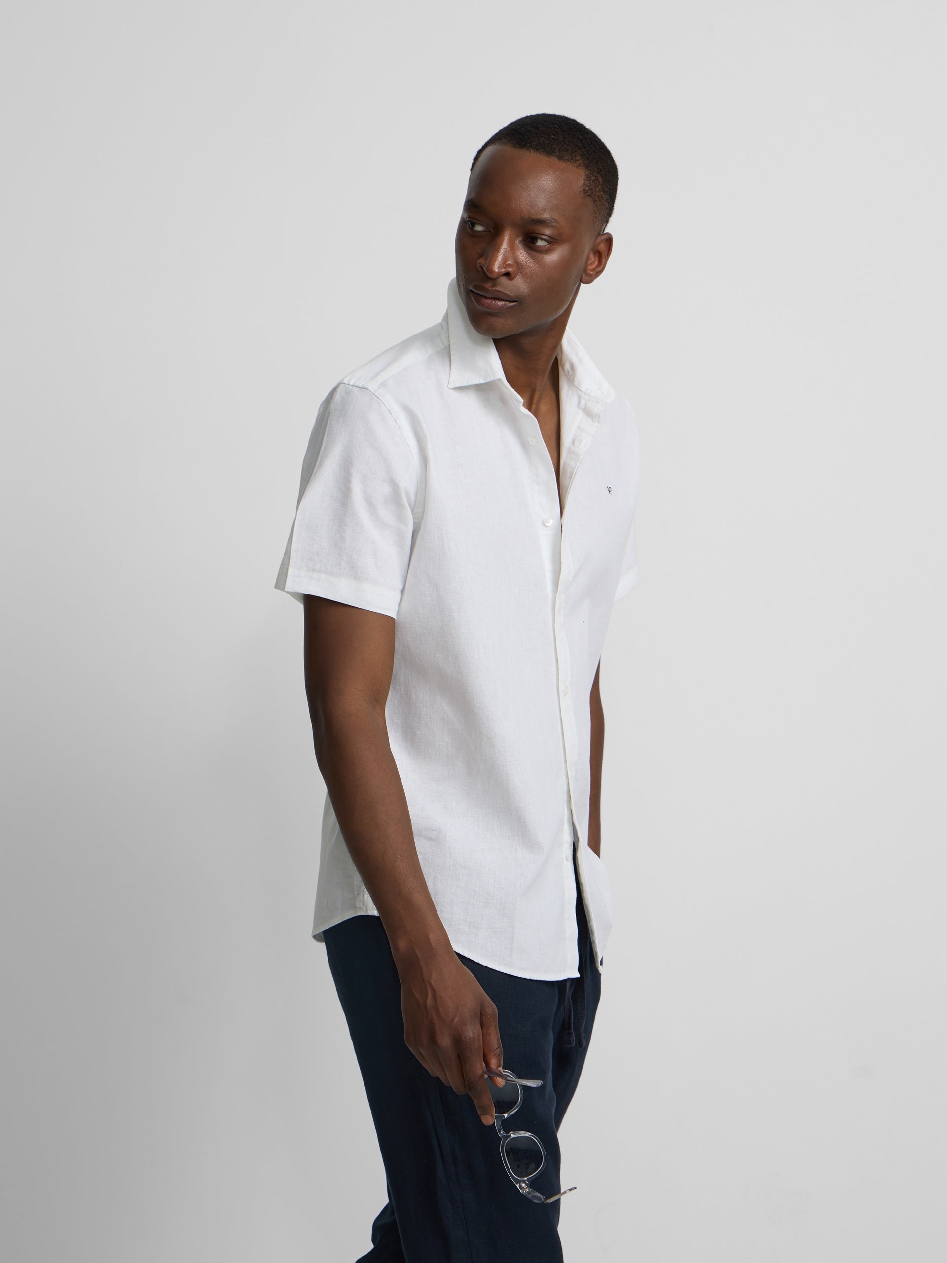 Chemise à manches courtes en lin blanc