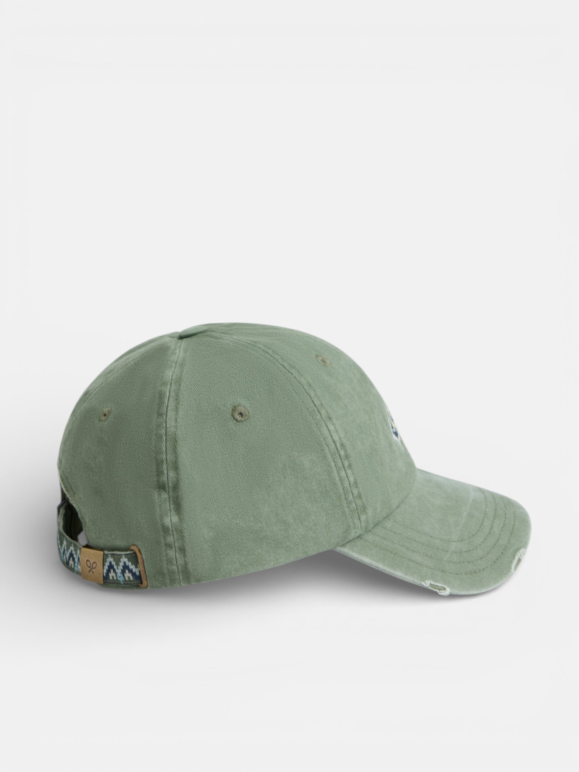 Green ethnic racket cap