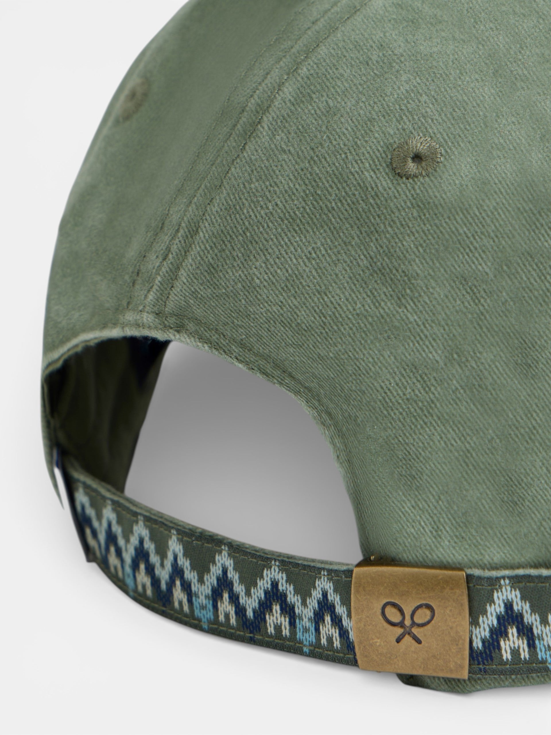 Green ethnic racket cap