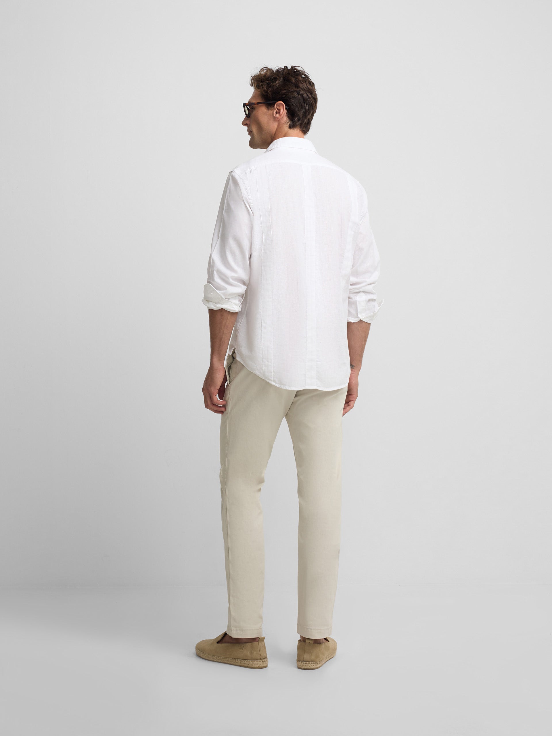 Guayabera sport en lin blanc