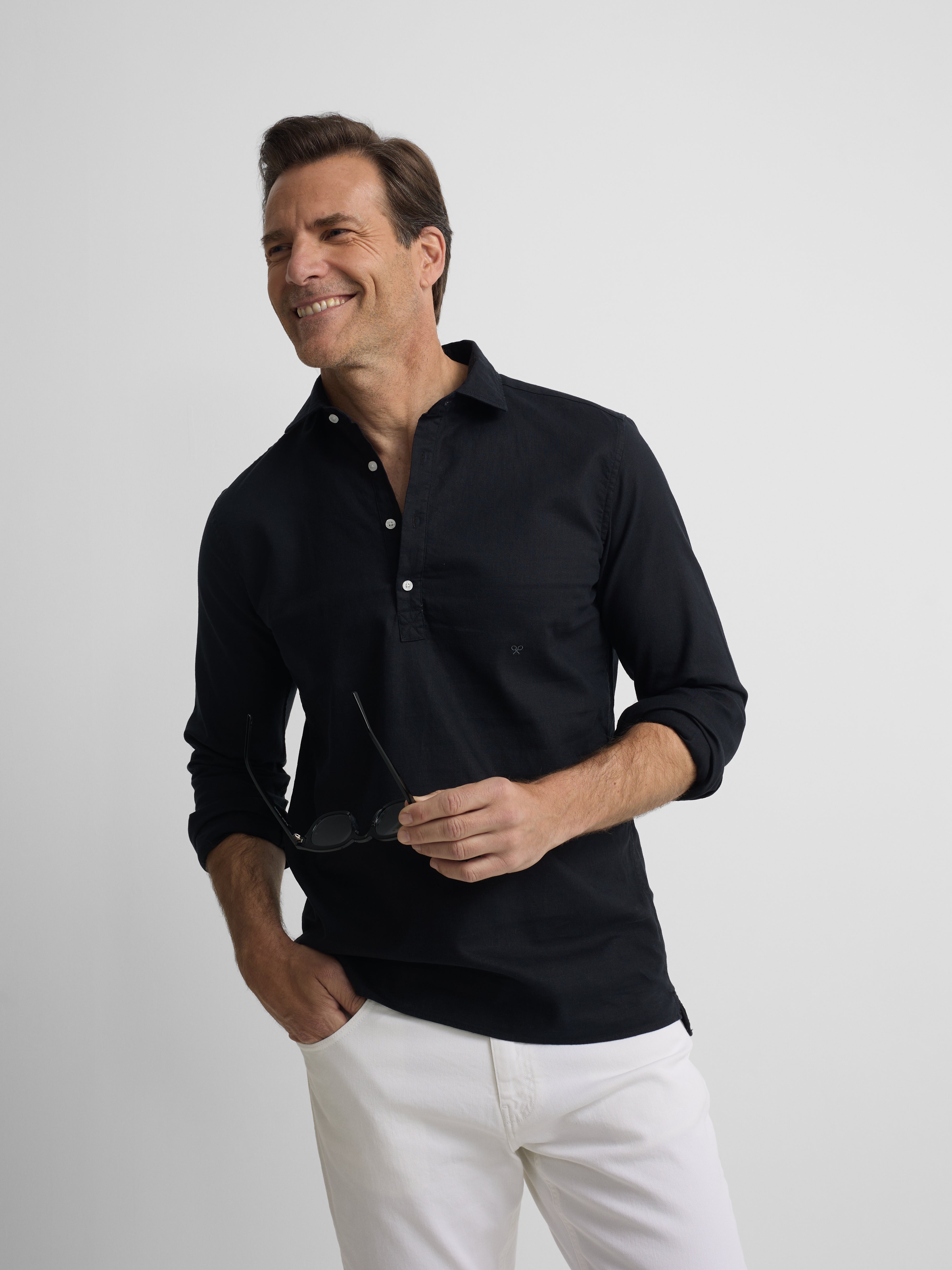 Polo sport en lin noir
