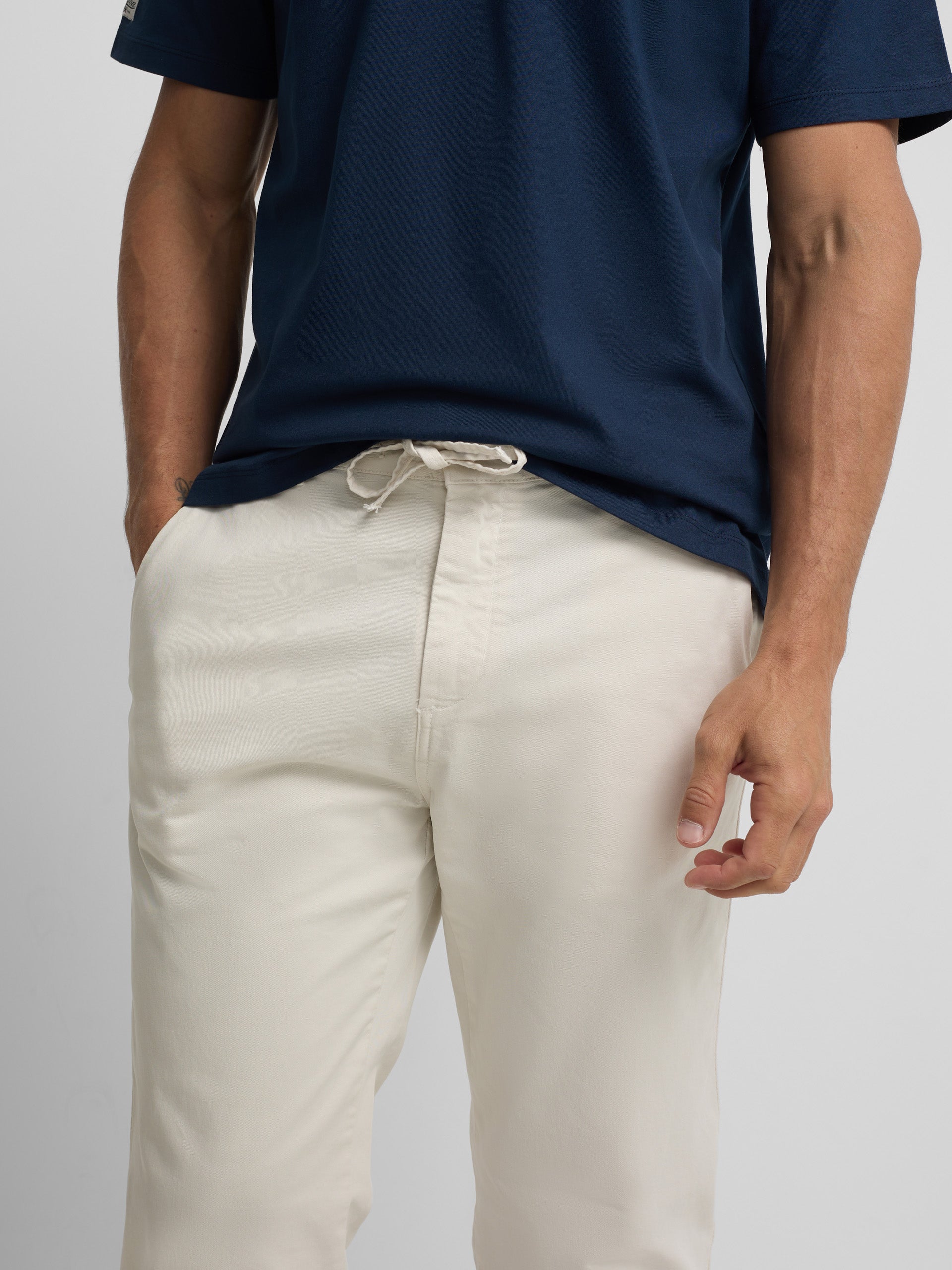 Calças desportivas jogger pedra