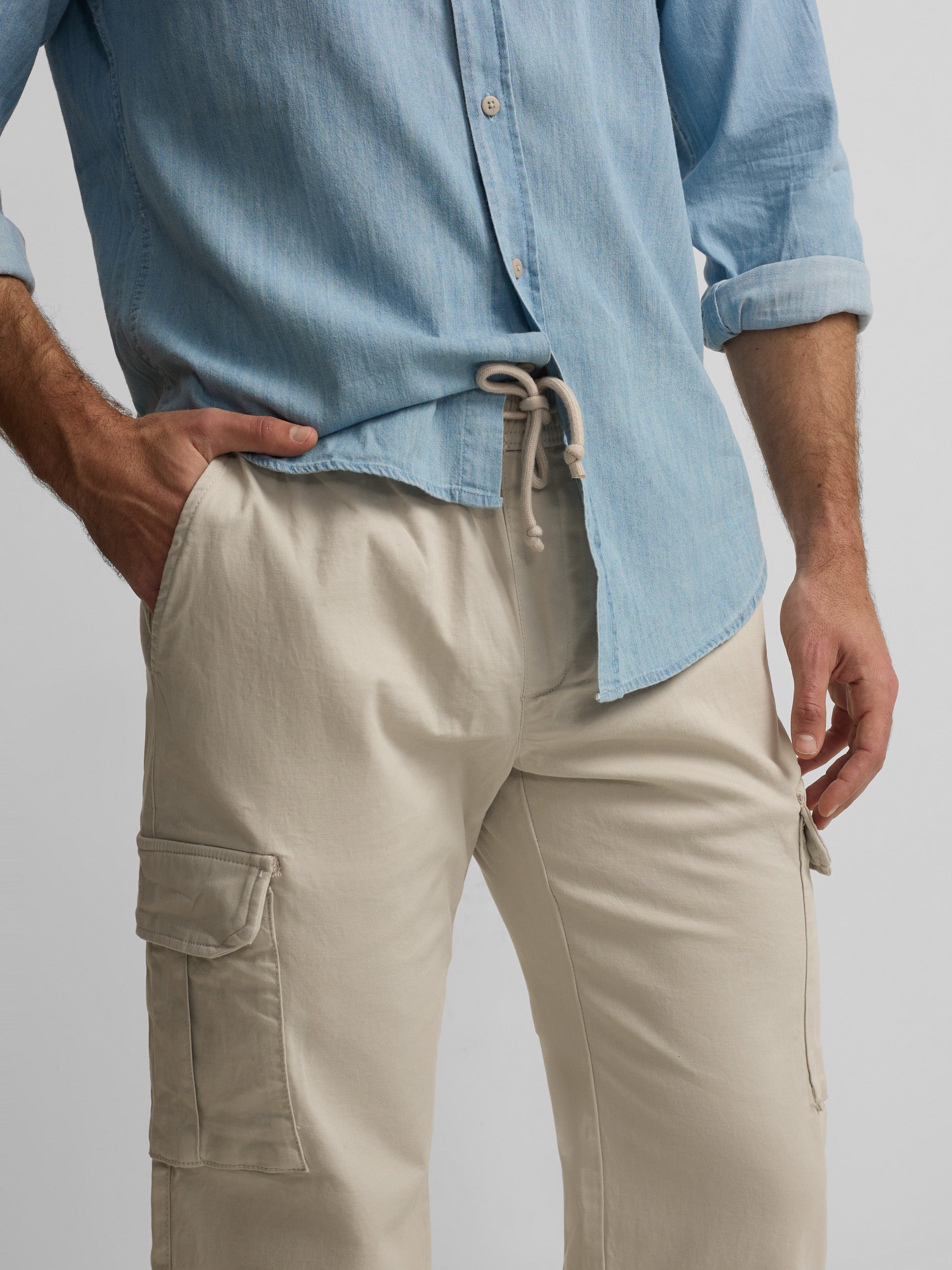 Calças jogger cargo bege