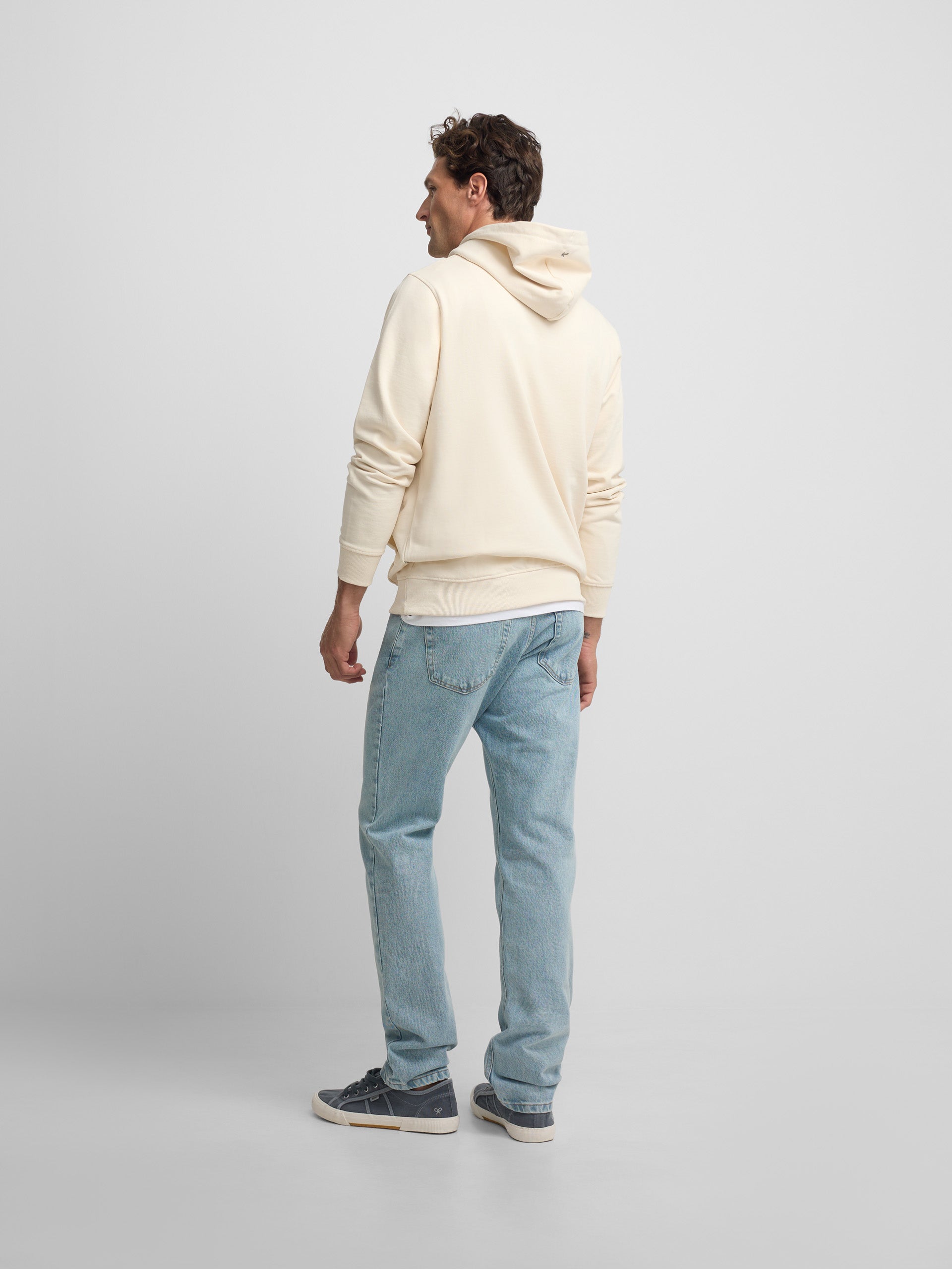 Sudadera capucha nomad crema
