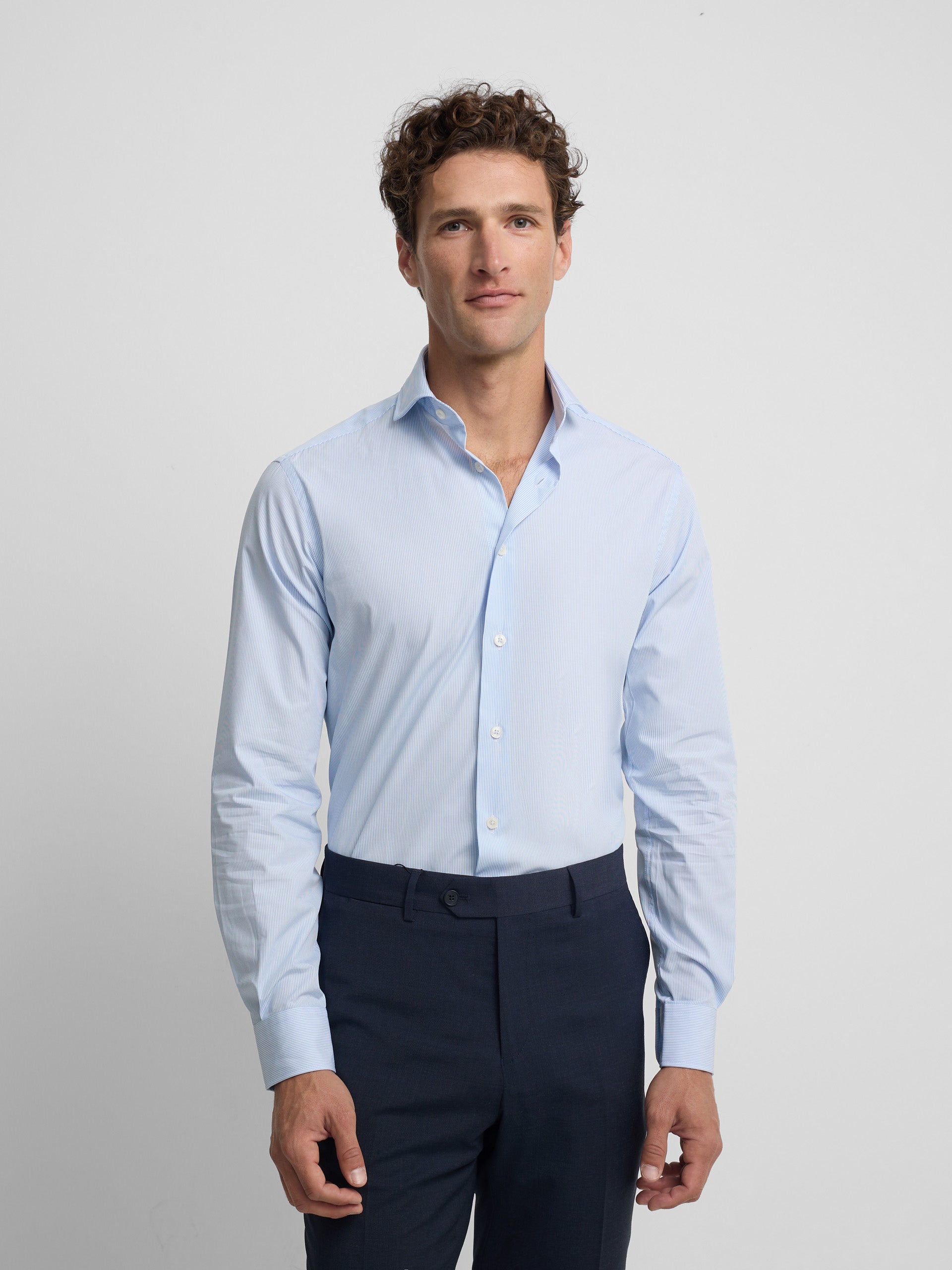 Camisa vestir raya fina azul celeste