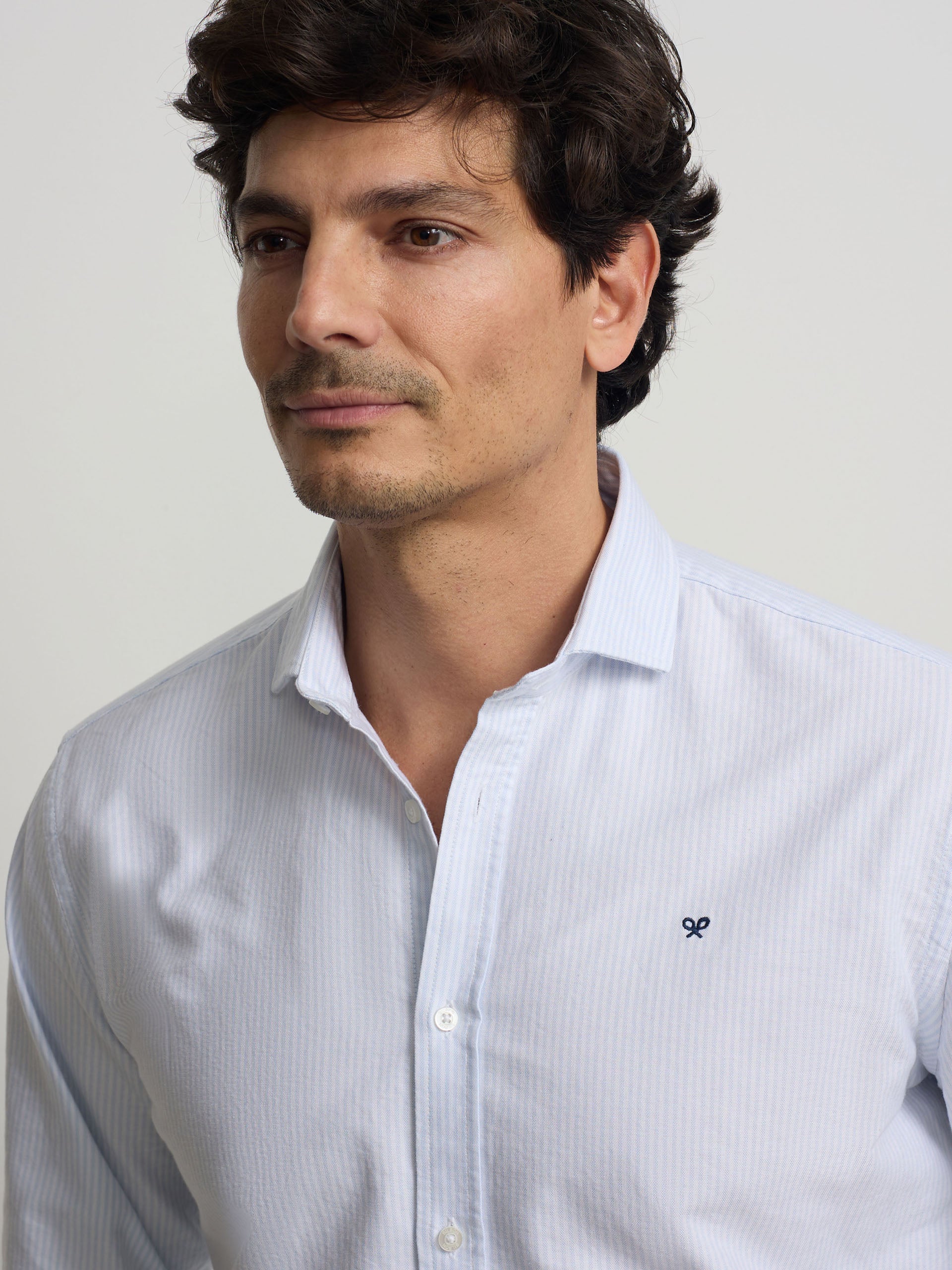 Camisa sport clássica riscas azul-claro