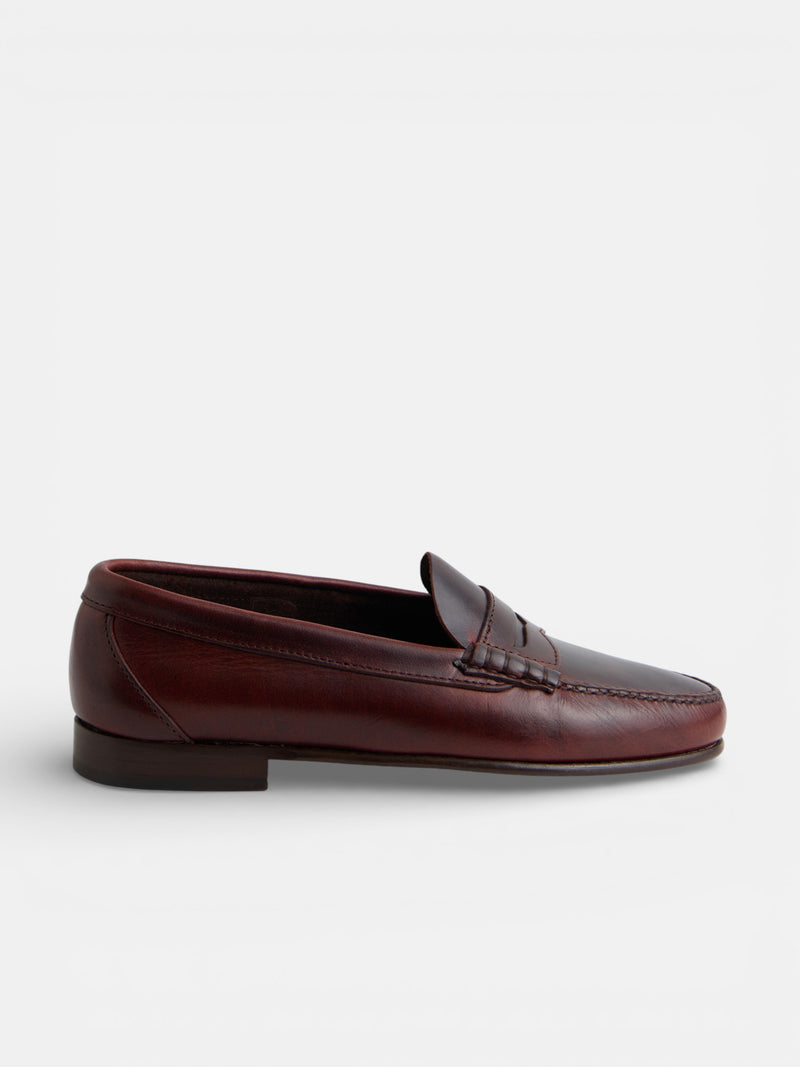 Sapato mocassim premium penny em pele castanha