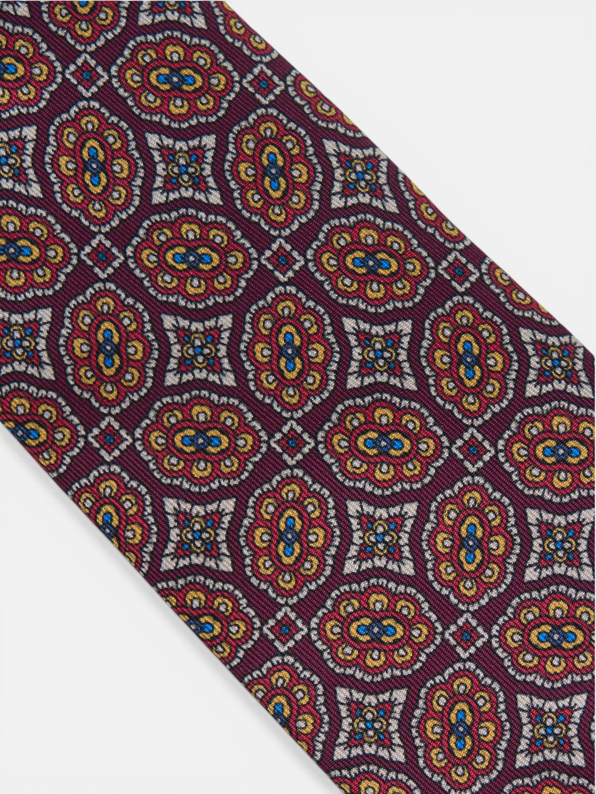 Corbata motivo azulejo burdeos