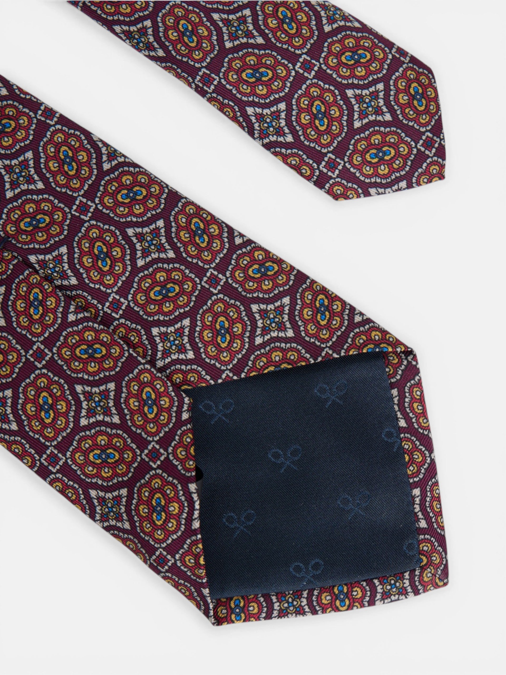 Corbata motivo azulejo burdeos