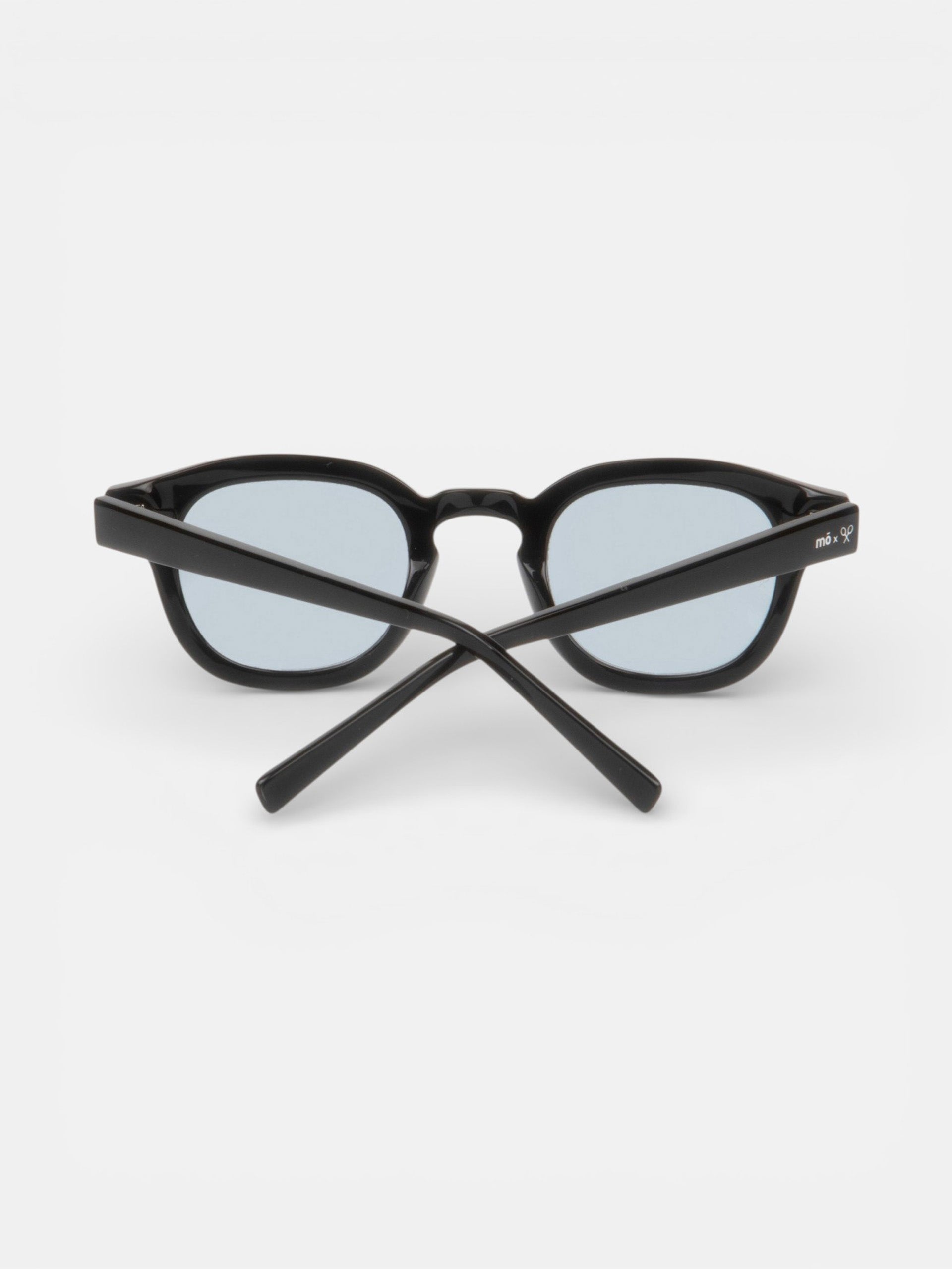 MOxSILBON Caspian Black Sunglasses