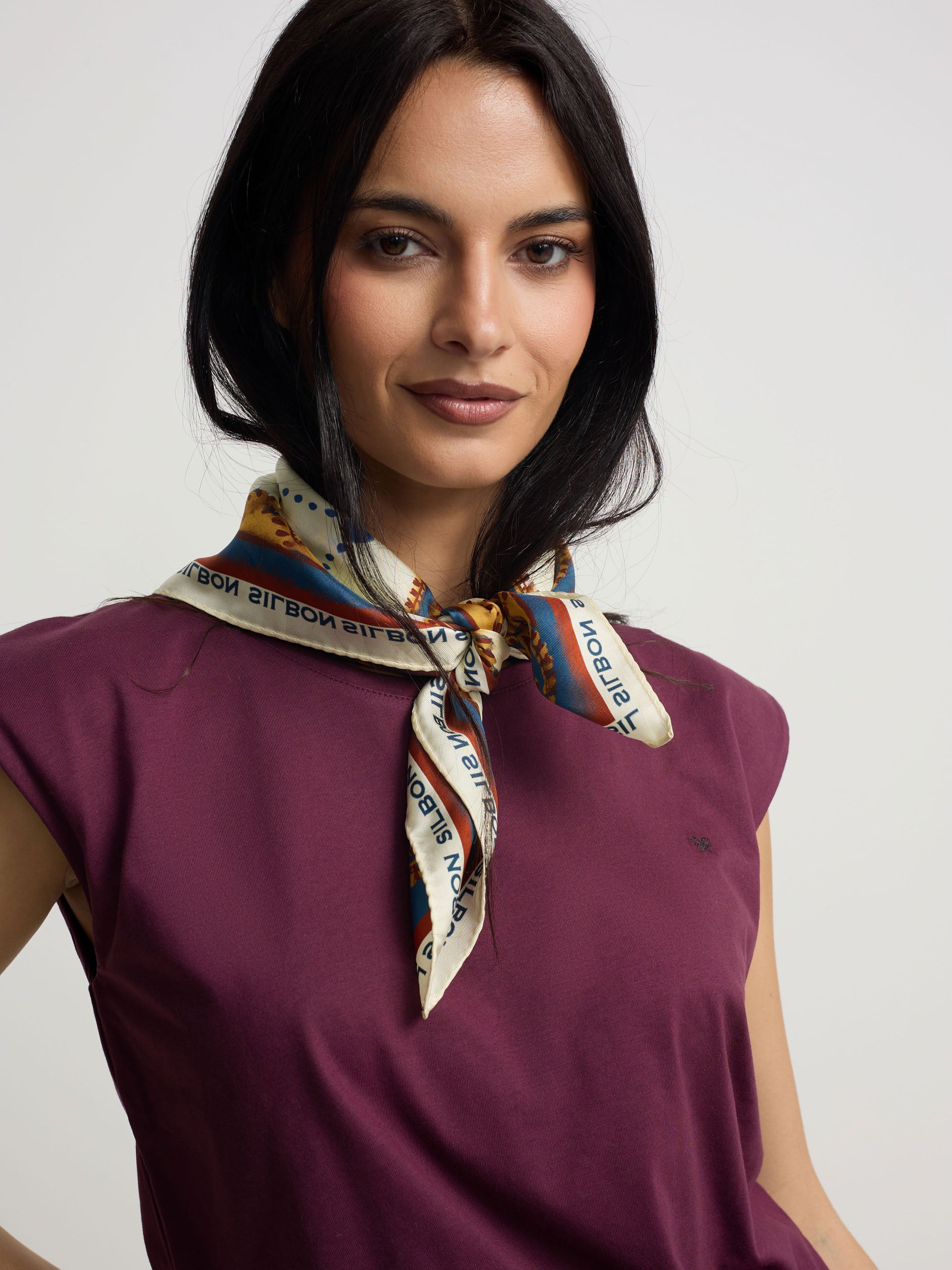 T-shirt mulher sun bordô