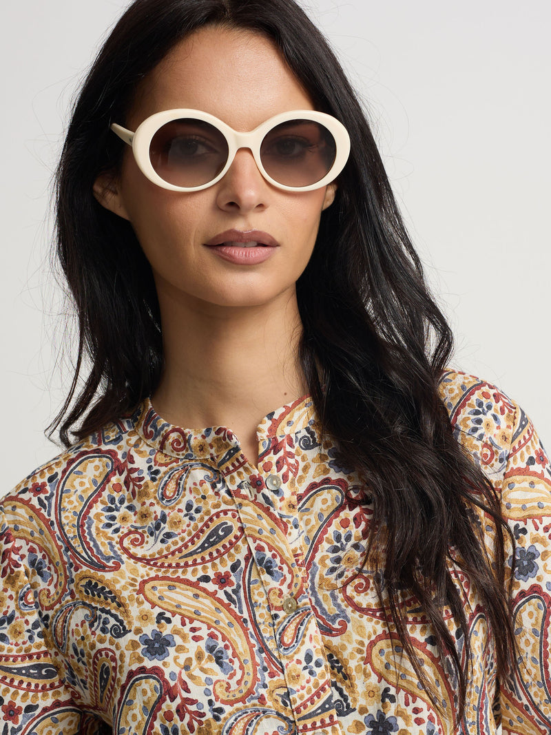 Blusa de manga com folho estampada com laranjas