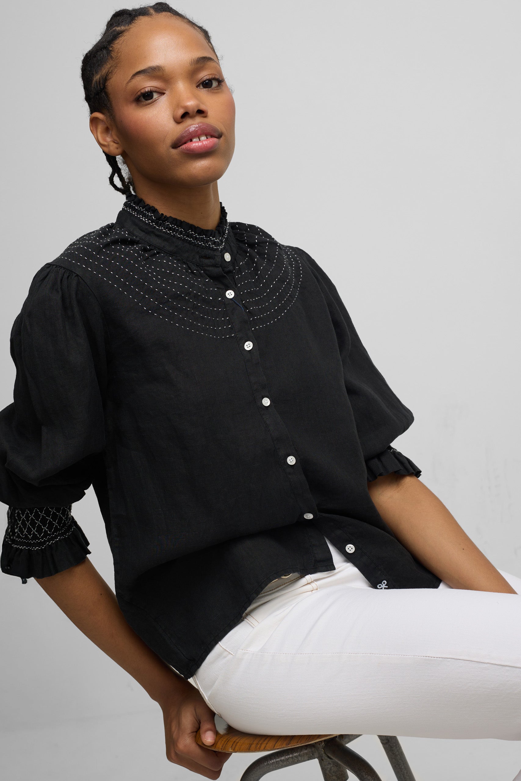 black linen long-sleeved ruched shirt
