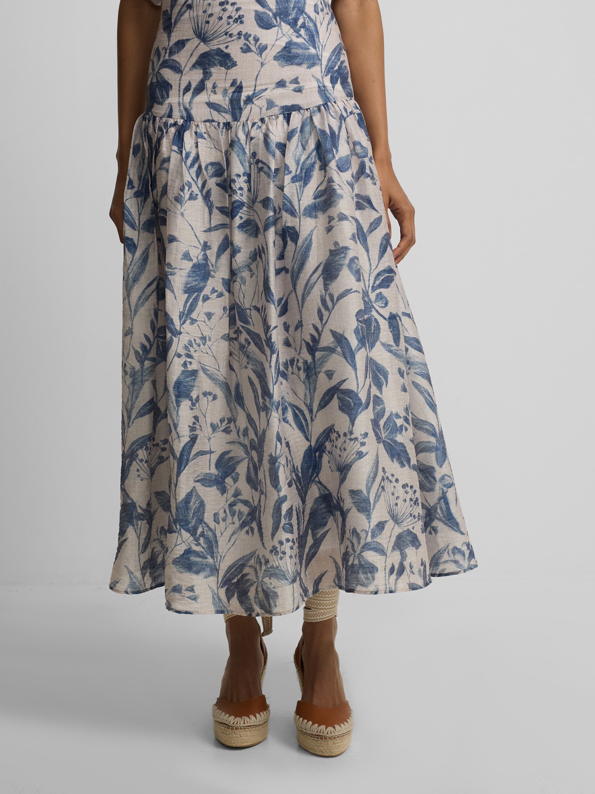 Falda estampado flores azul