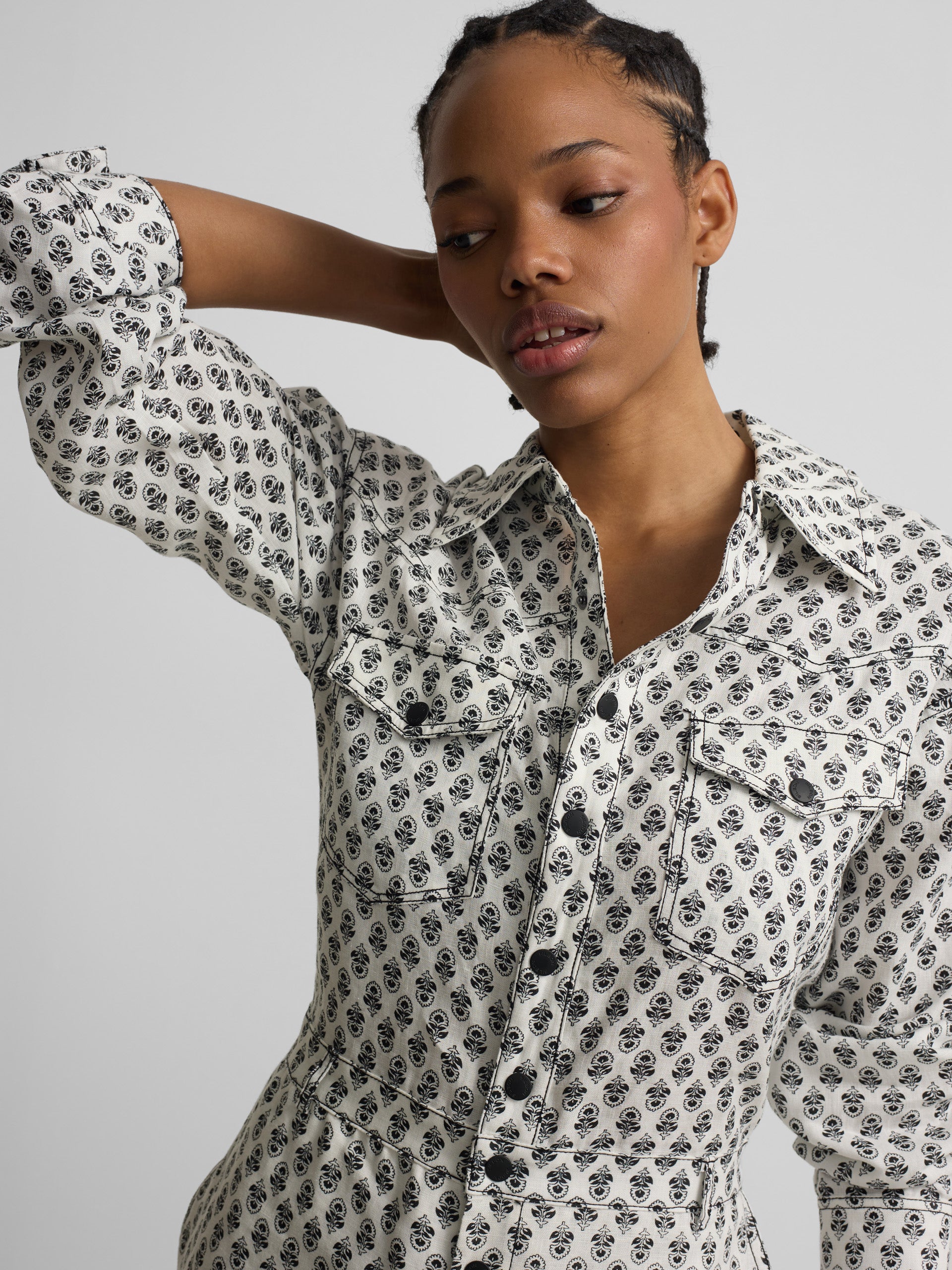 Macacão de linho estampado branco