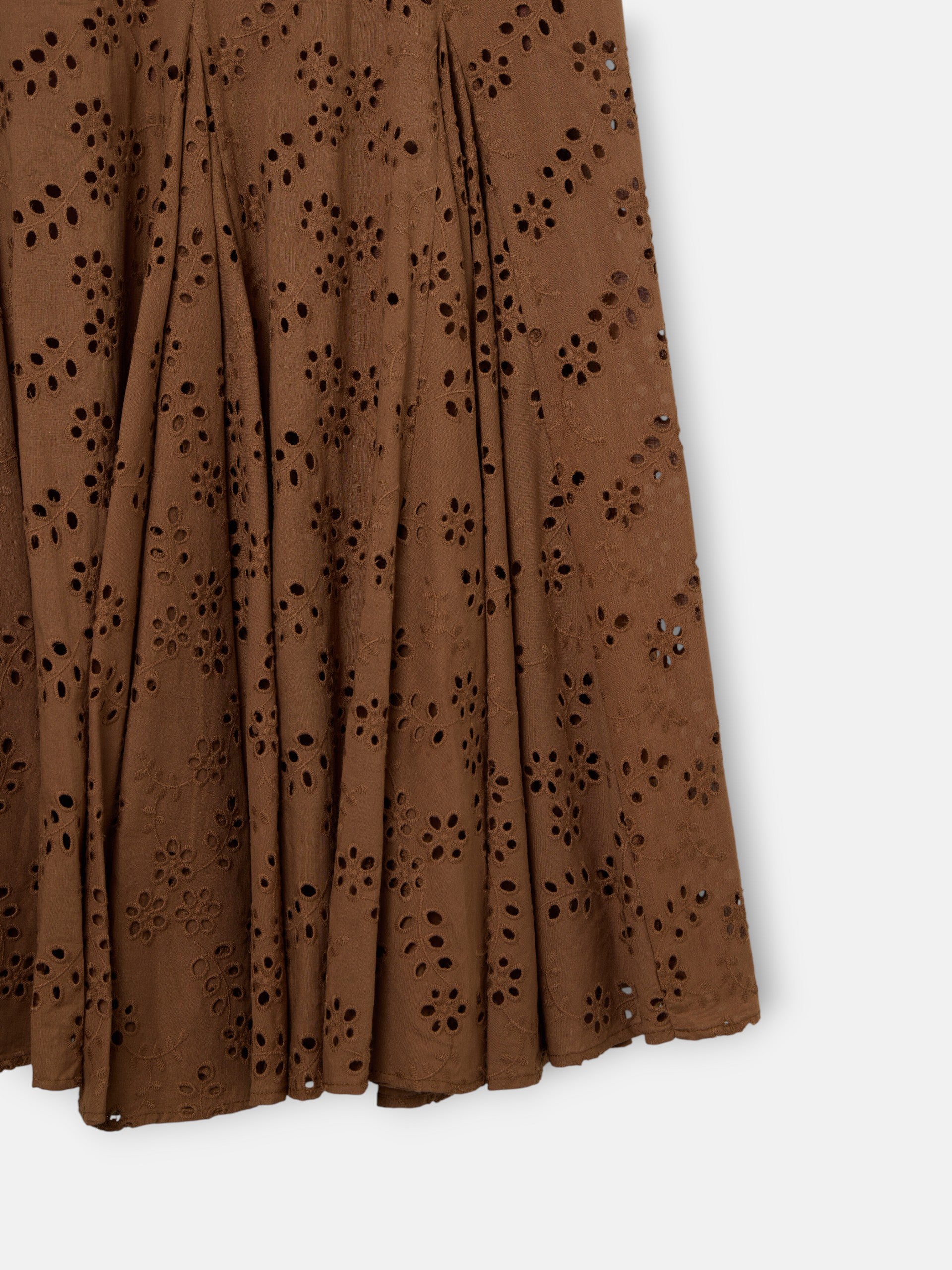 Vestido midi bordados marron