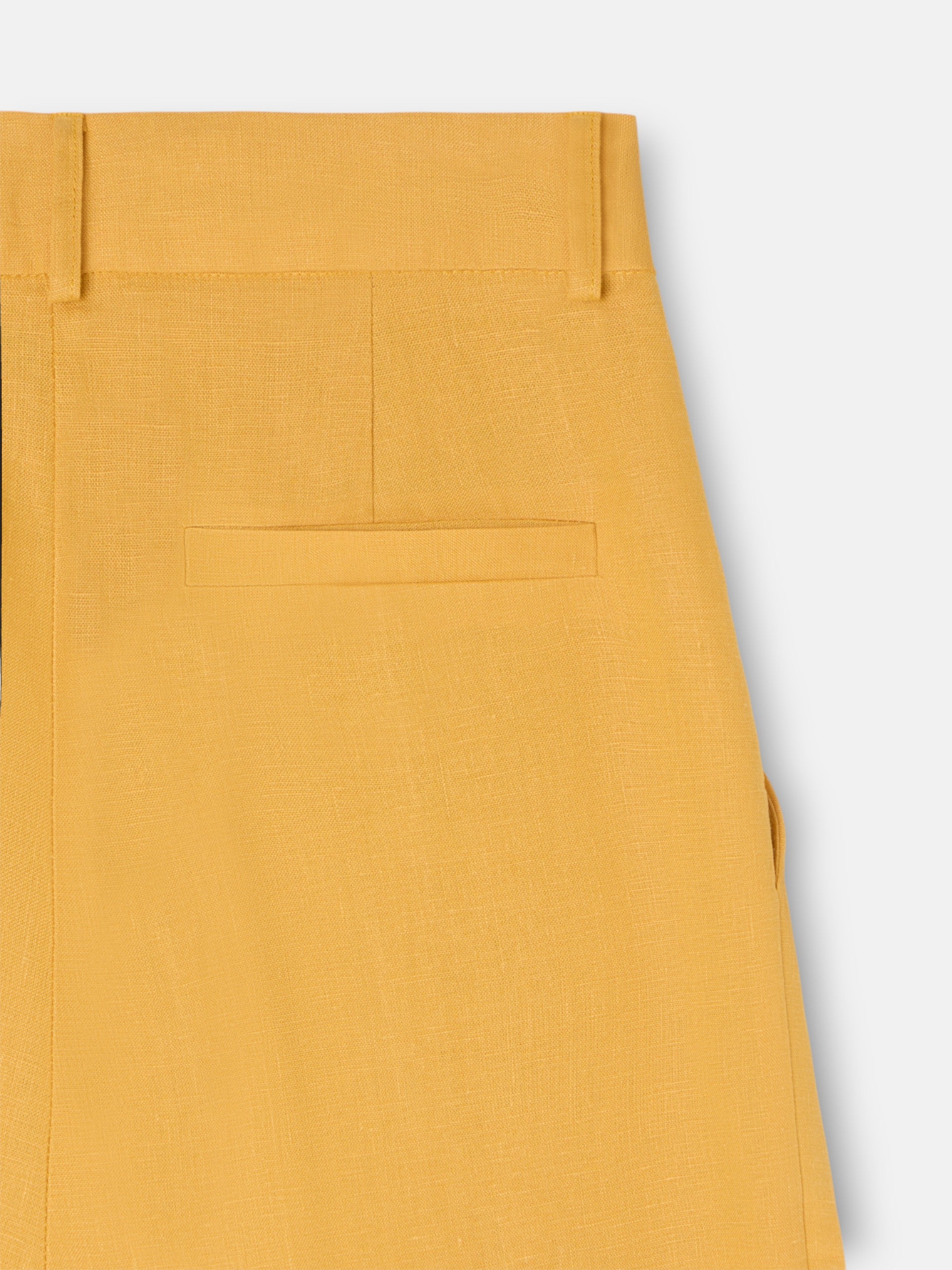 Straight yellow linen trousers