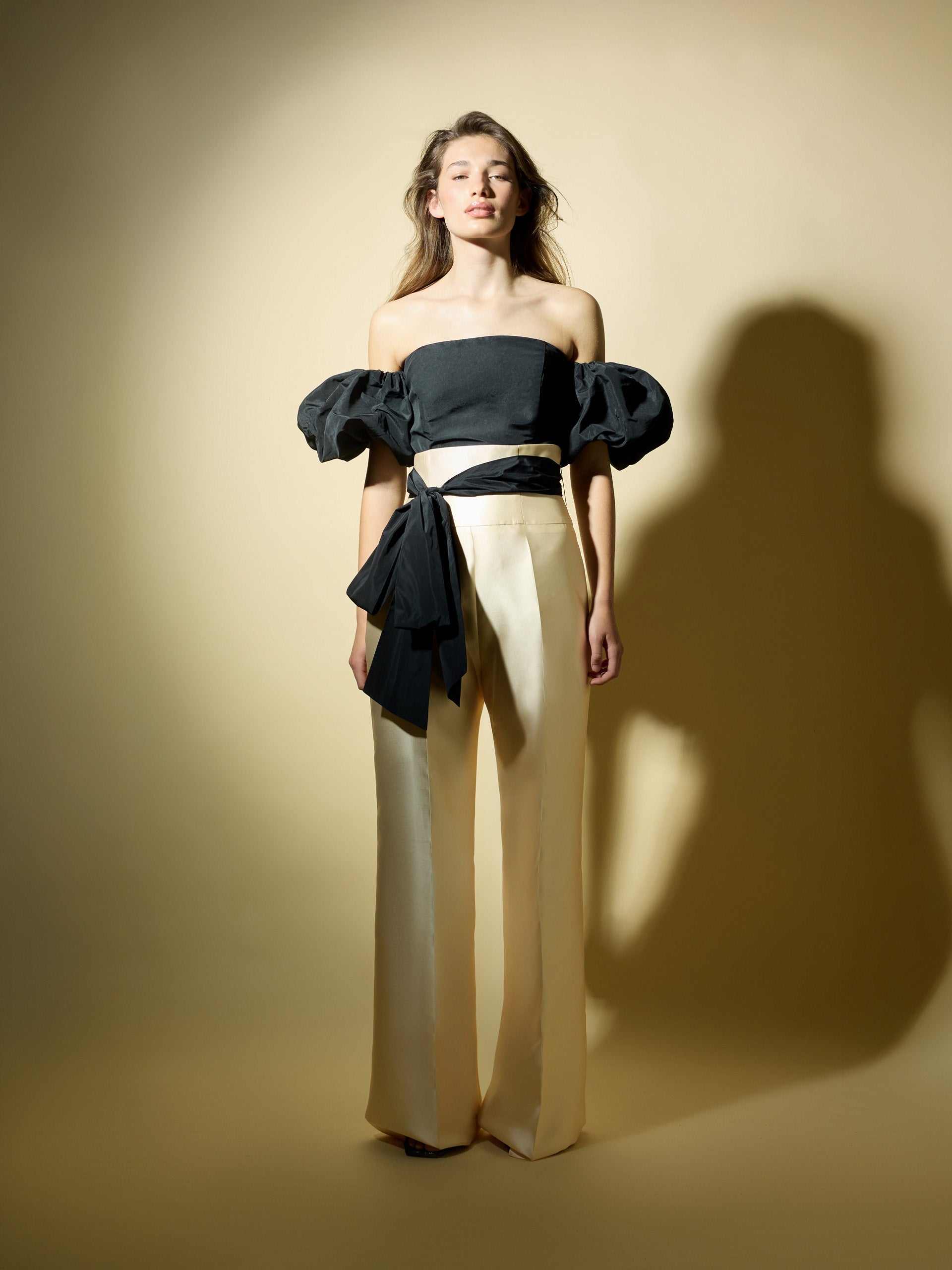 Pantalon CaprilexSilbon mikado vanille et noir