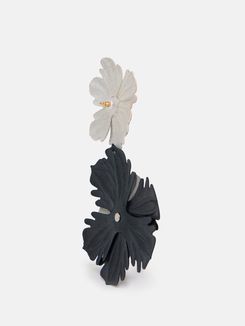 Long evening earring with two-tone napa flower