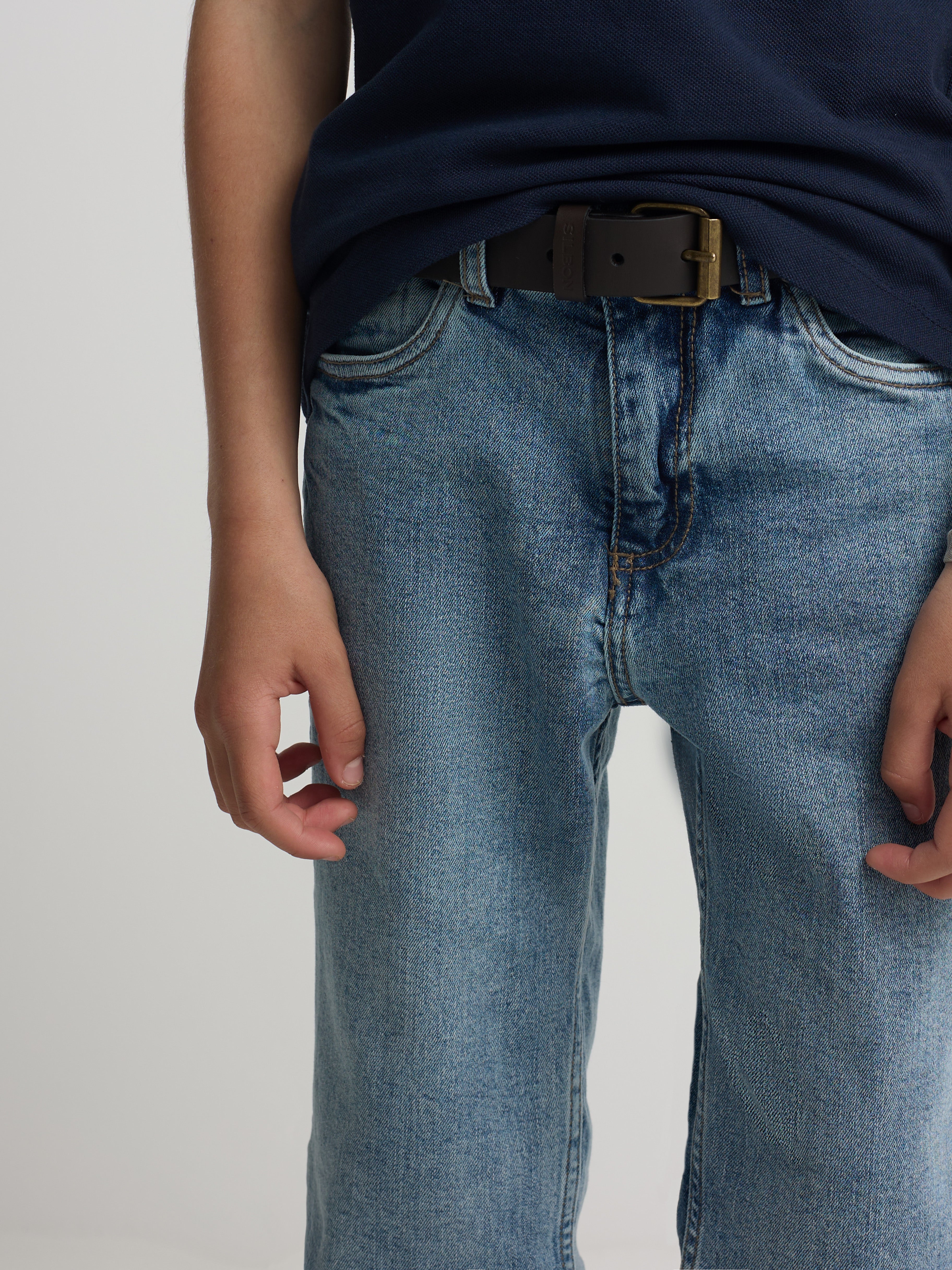 pantalon de sport en denim bleu pour enfants