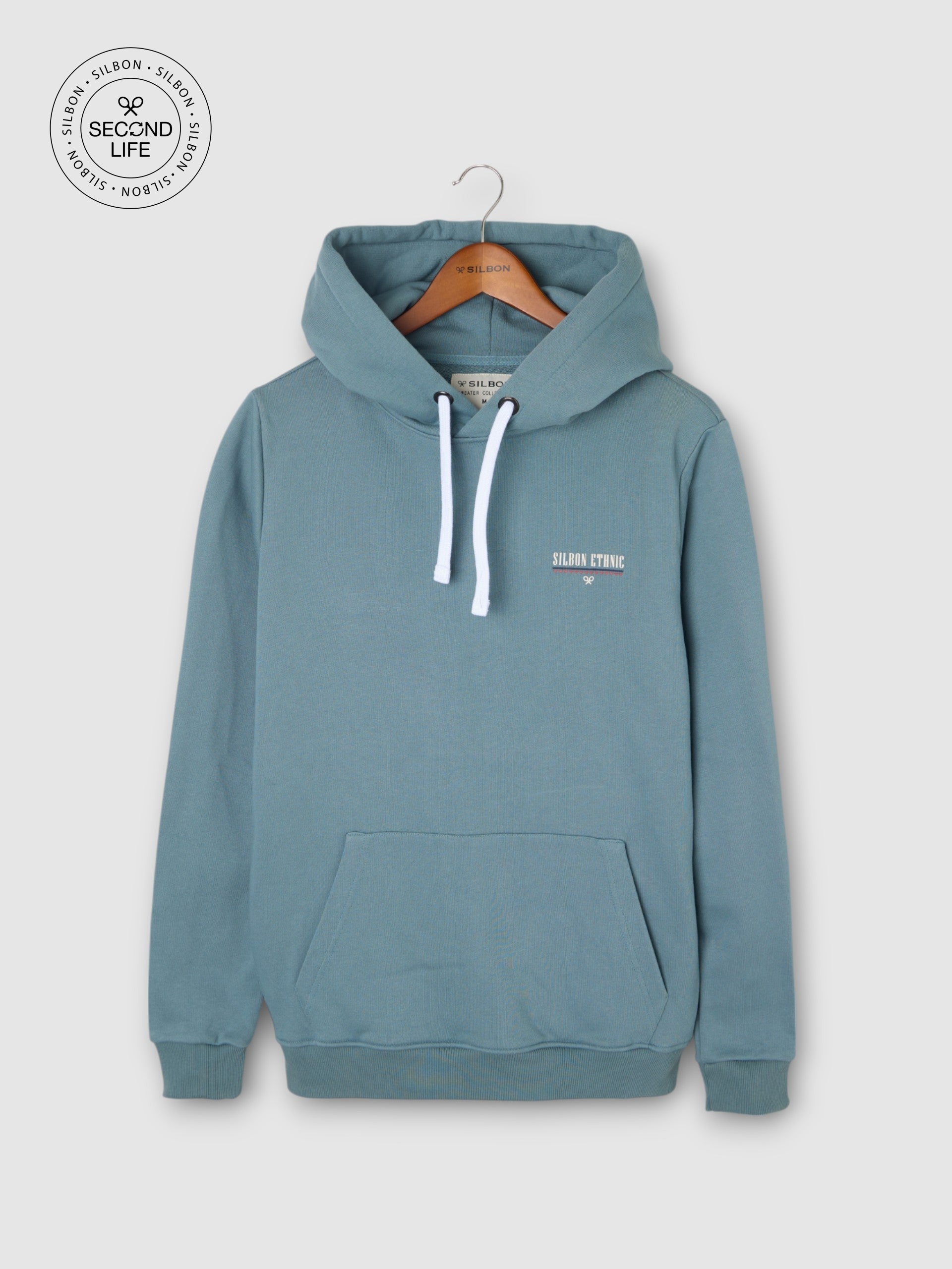 Sweatshirt second life