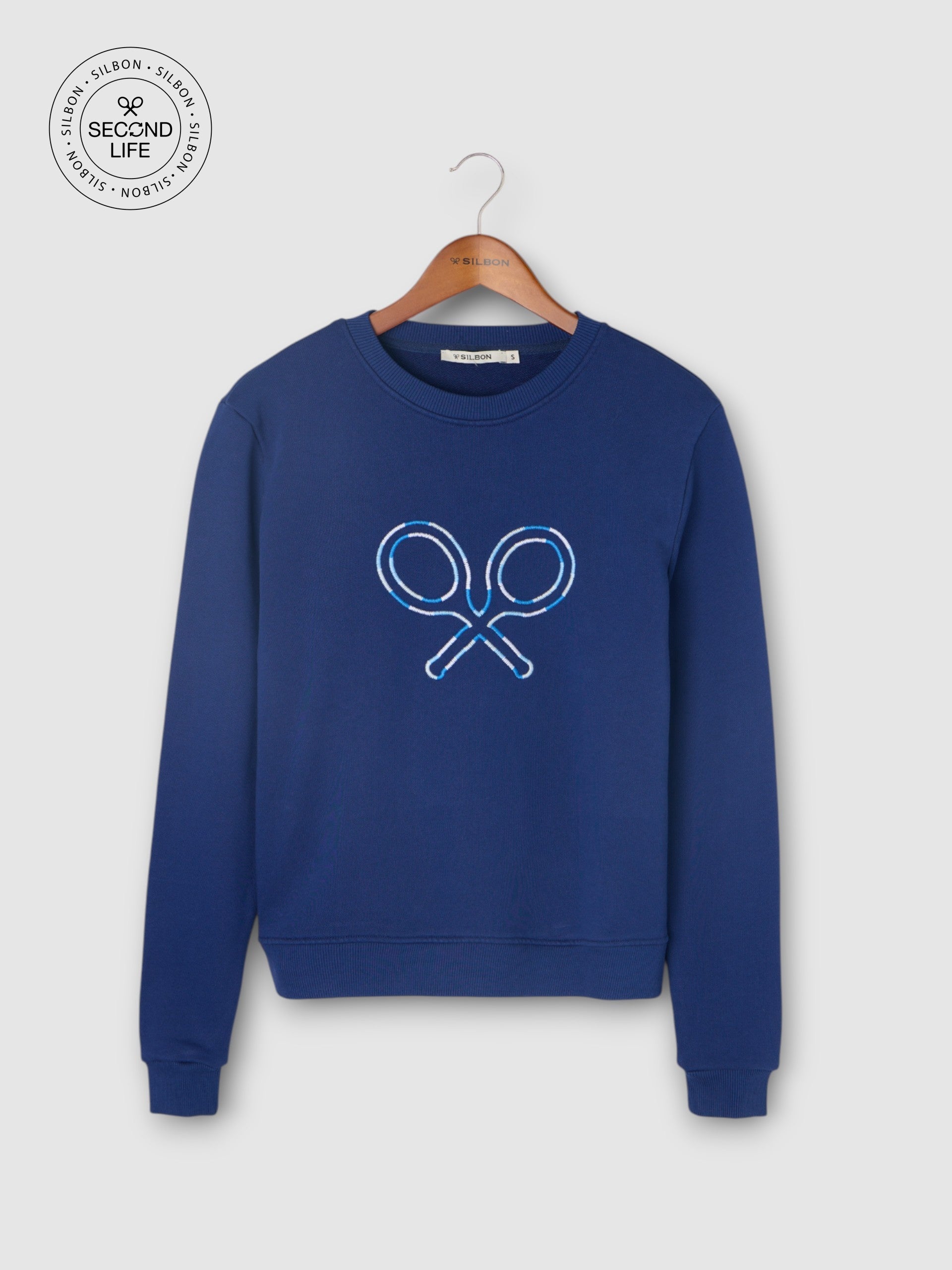 Sweatshirt second life