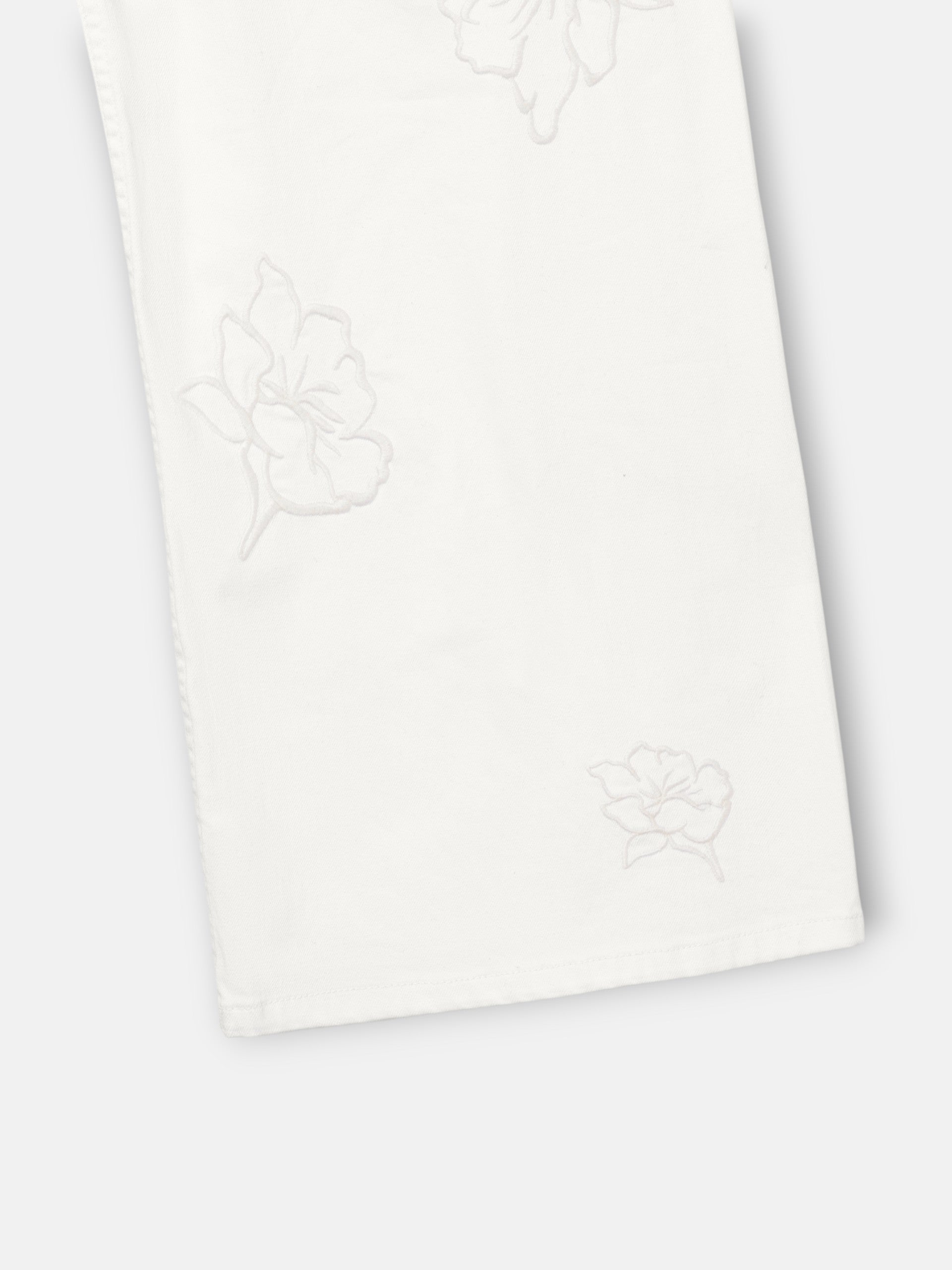 Calças bordadas com flores cru