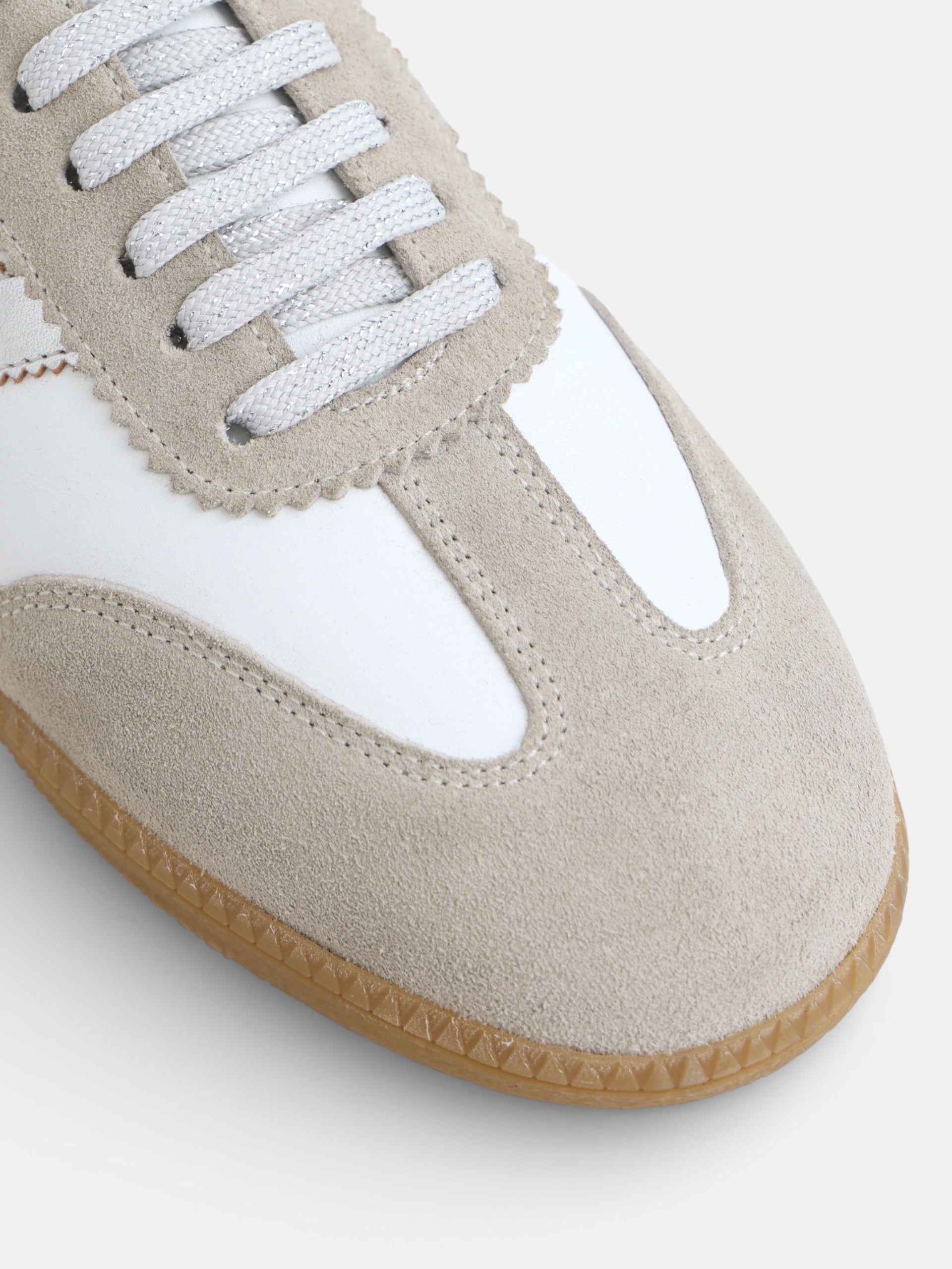 Sapatilha em pele com estampado animal branca