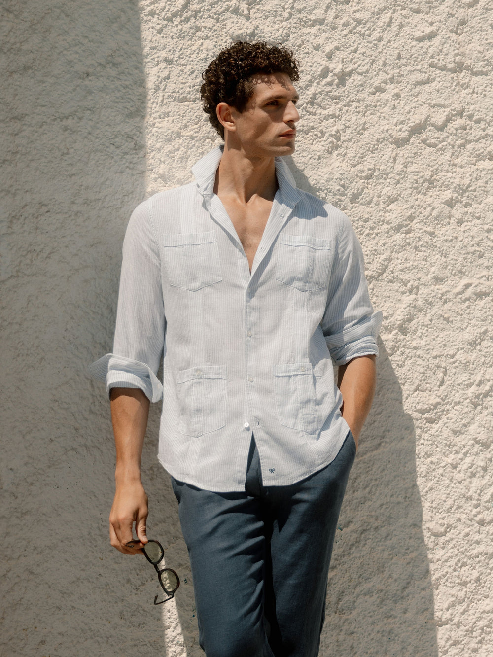 Guayabera sport lino rayas celeste