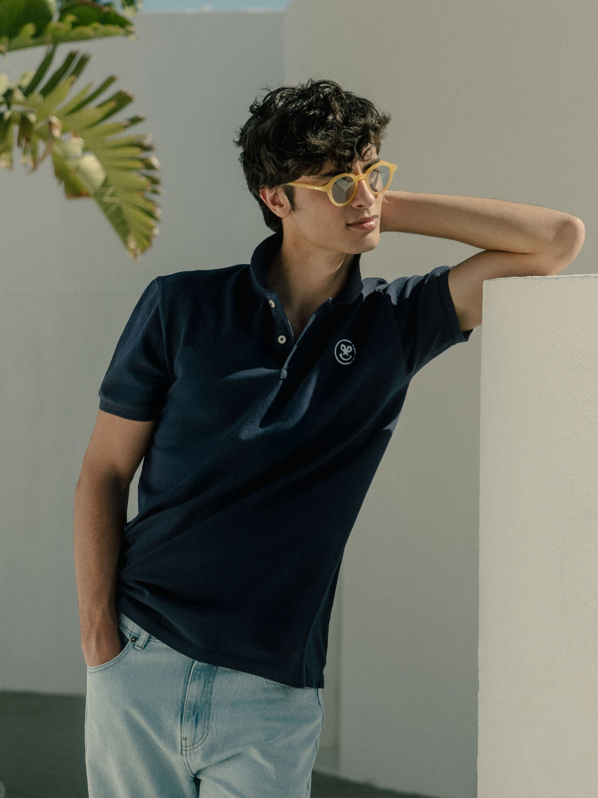 Polo de manga curta smile azul-marinho