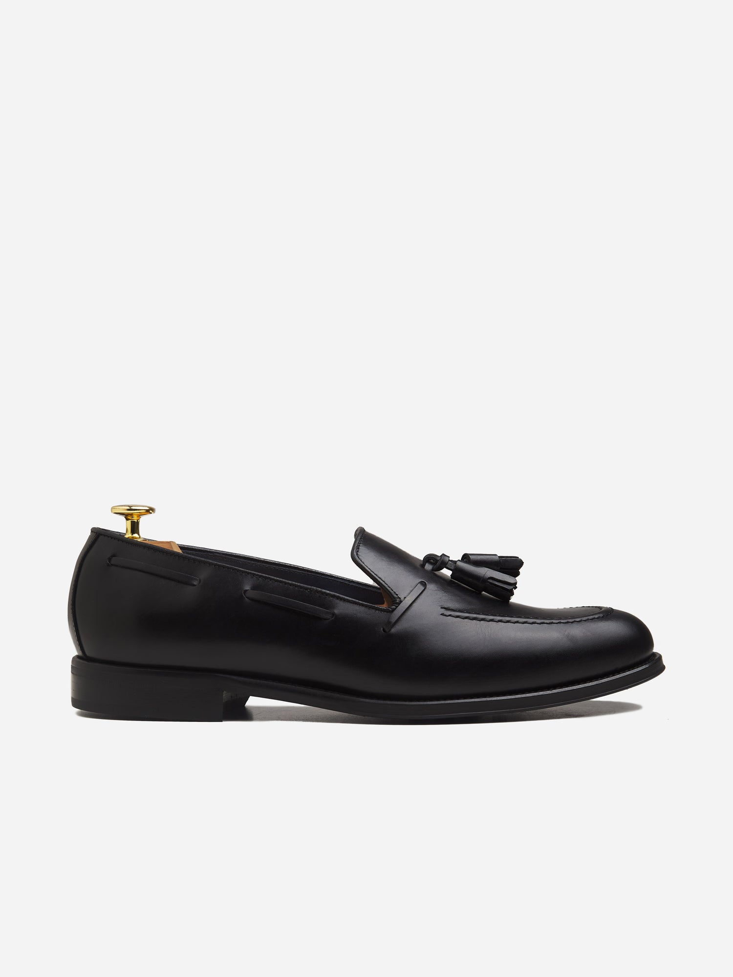 Matte black tassel dress shoe