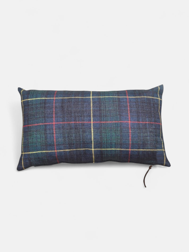 Coussin rectangulaire à carreaux tartan vert