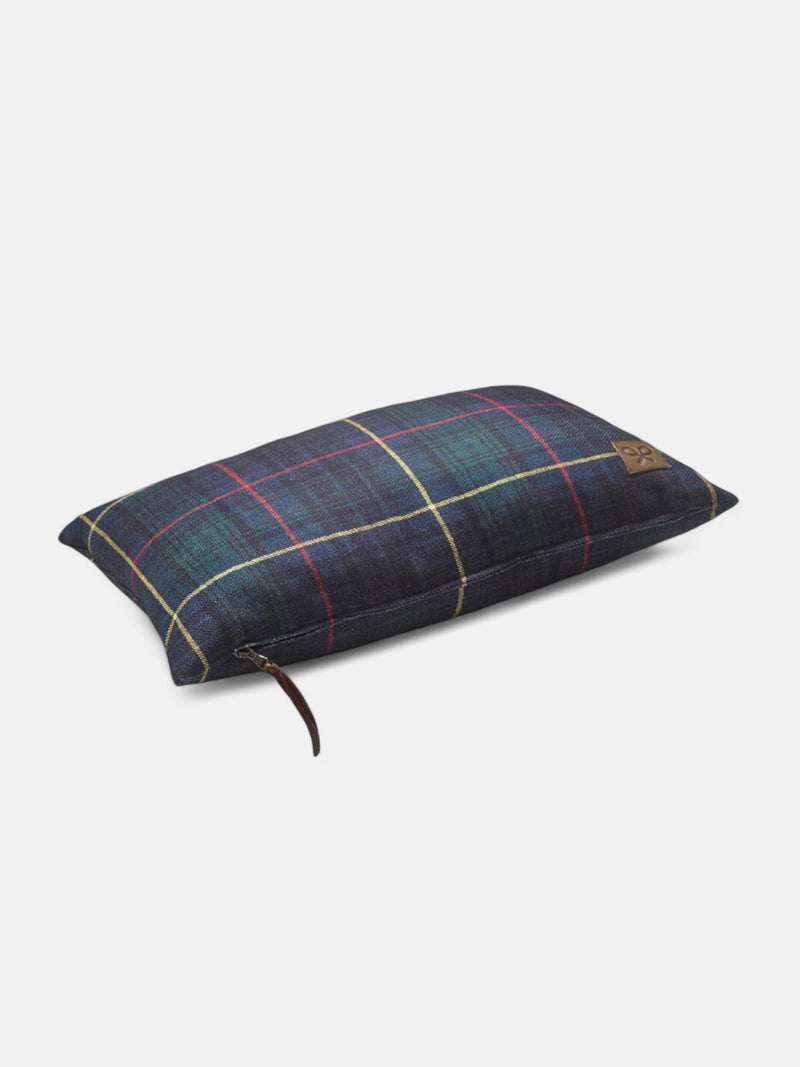 Coussin rectangulaire à carreaux tartan vert