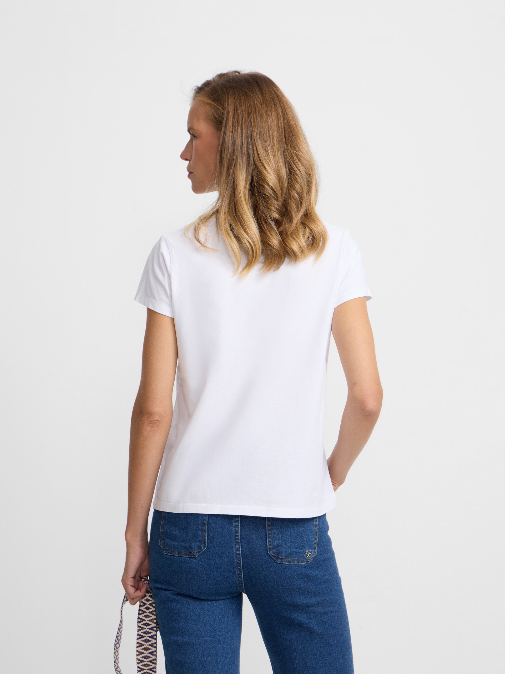 T-shirt clássica branca para mulher