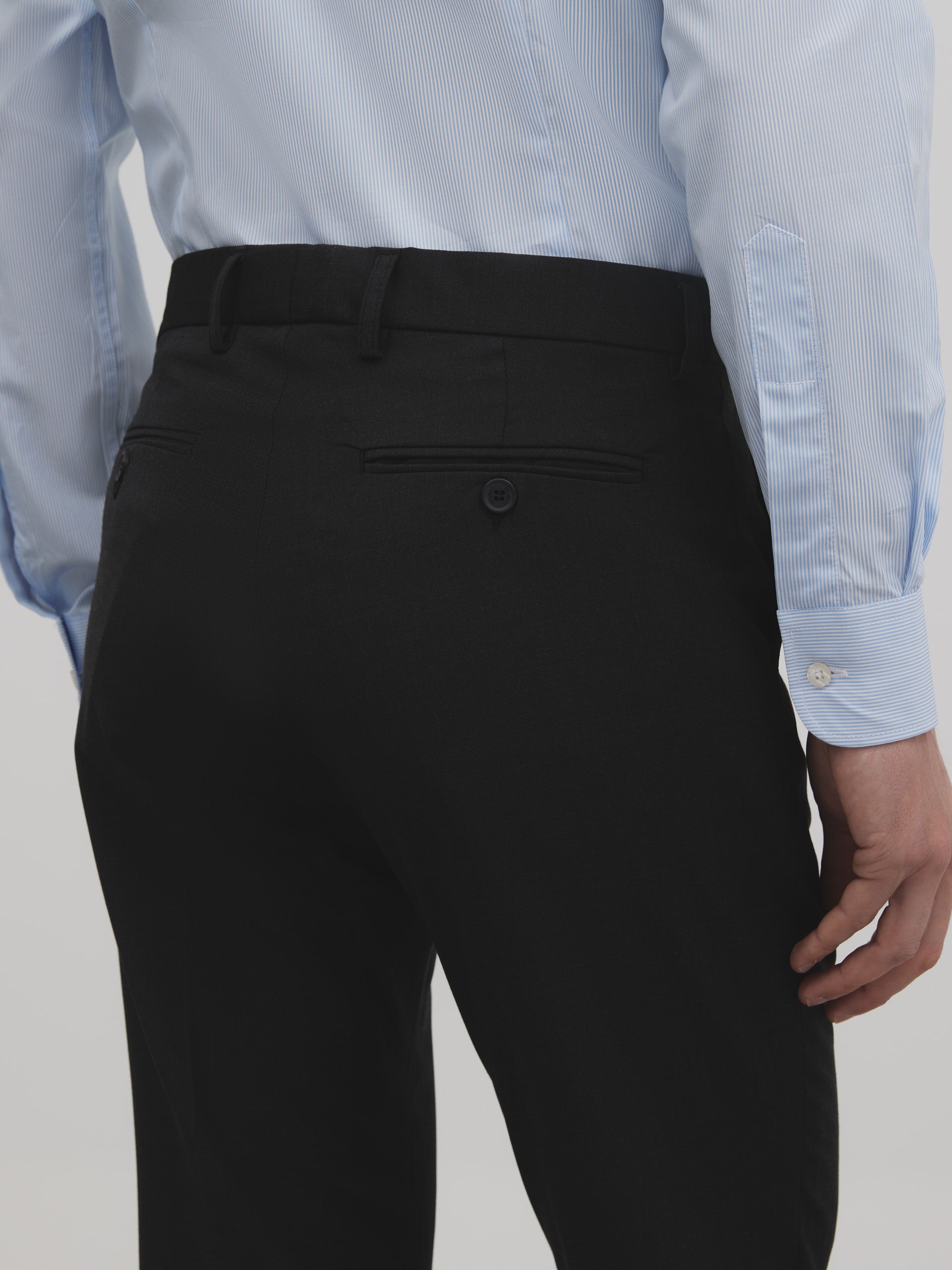 Pantalon de costume gris foncé classique