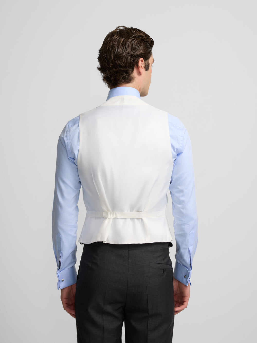 Chaleco chaque cuello redondo blanco roto