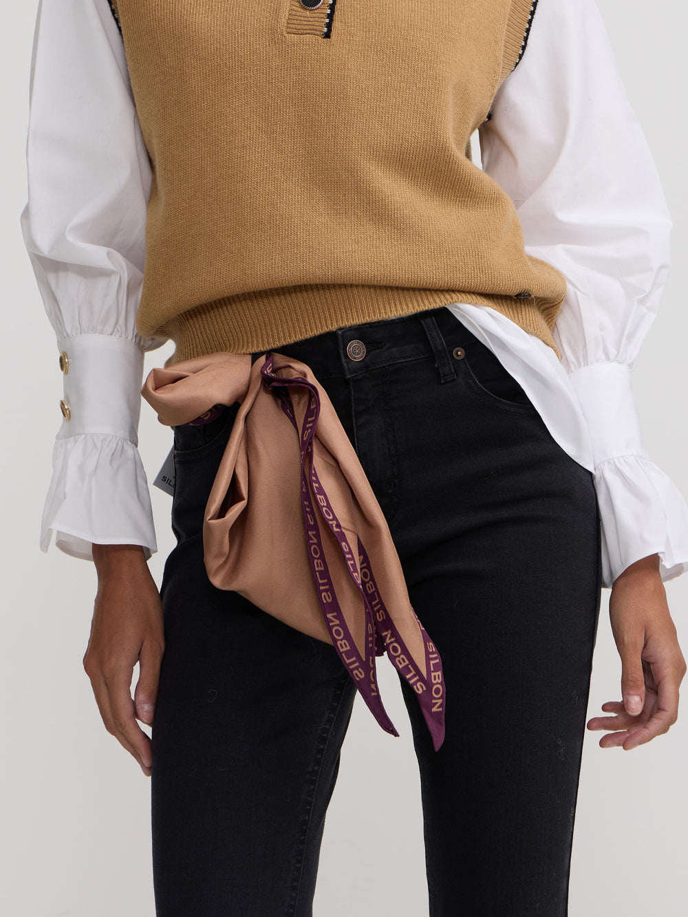 Women's slim fit black pants