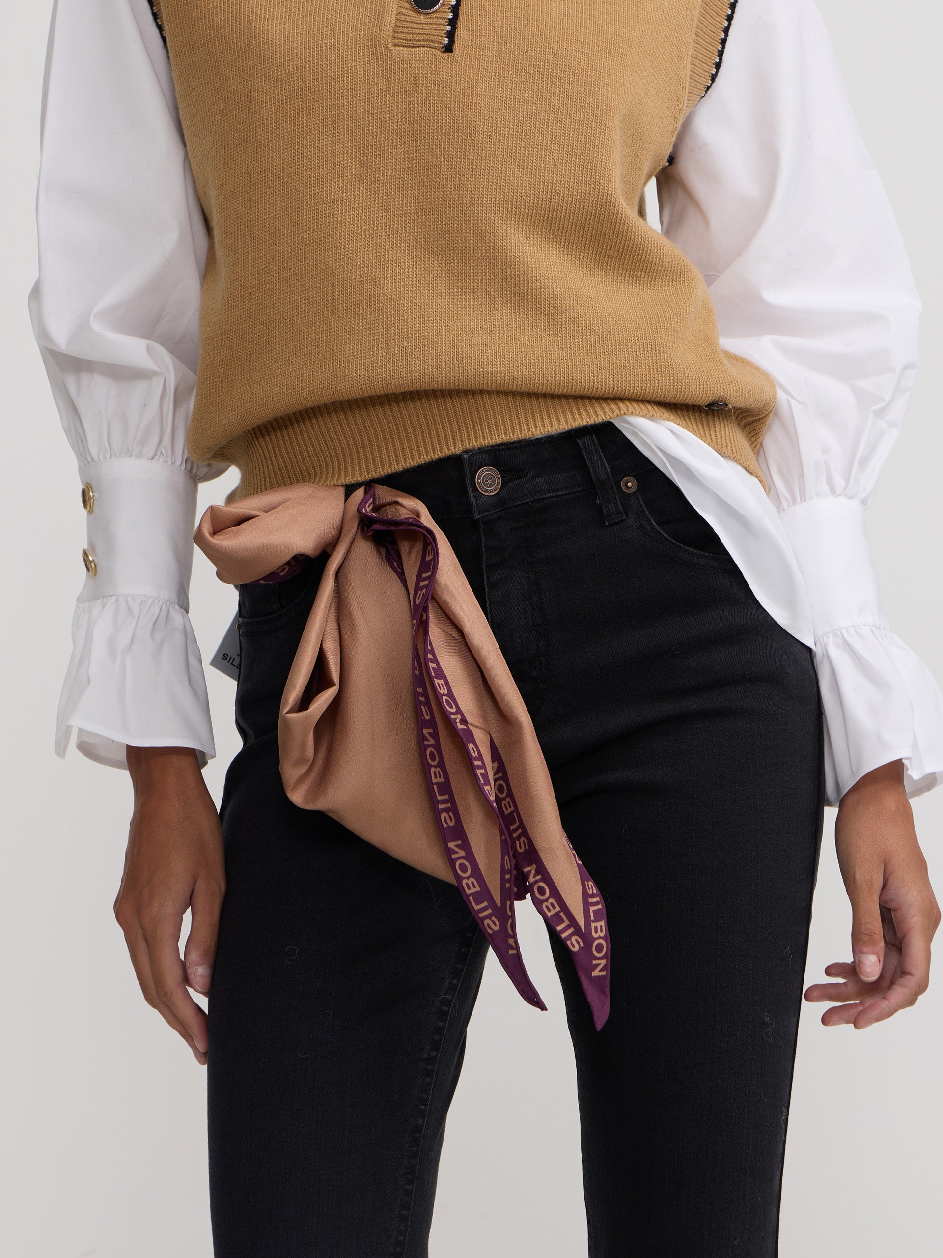 Pantalon woman slim fit negro