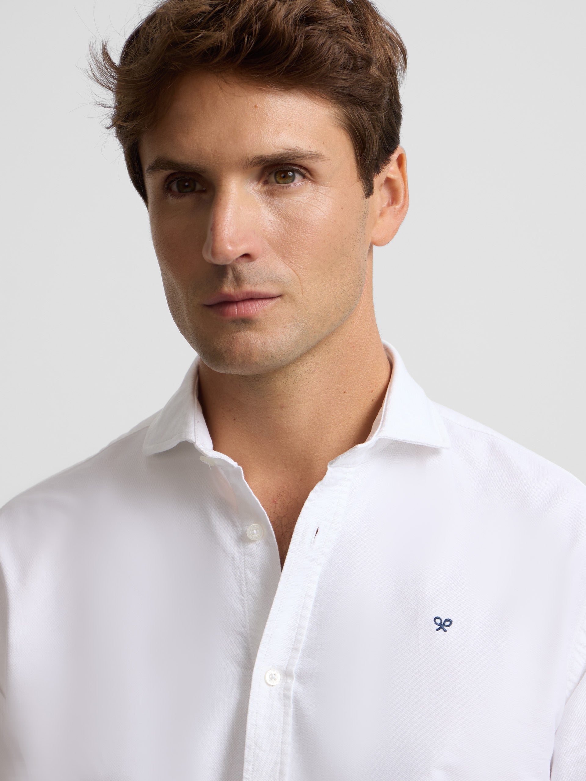White cutaway oxford sport shirt