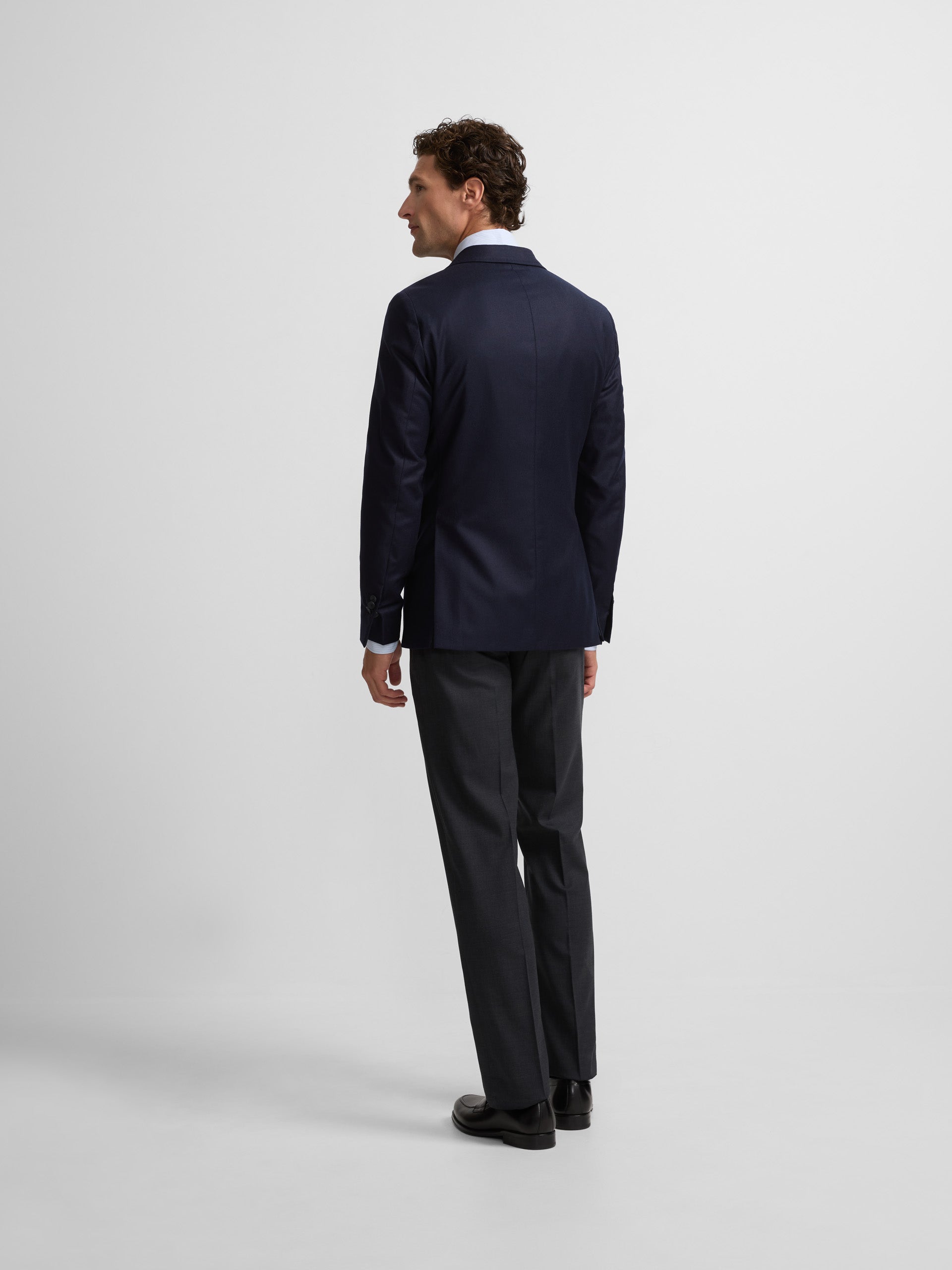 Blazer clássico azul-marinho