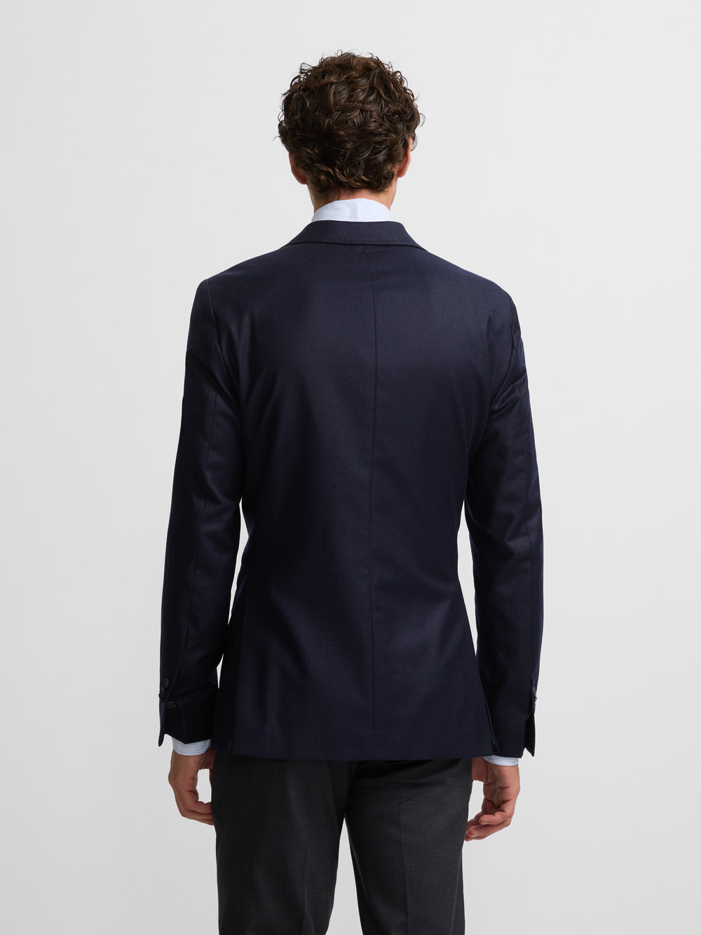 Blazer clássico azul-marinho