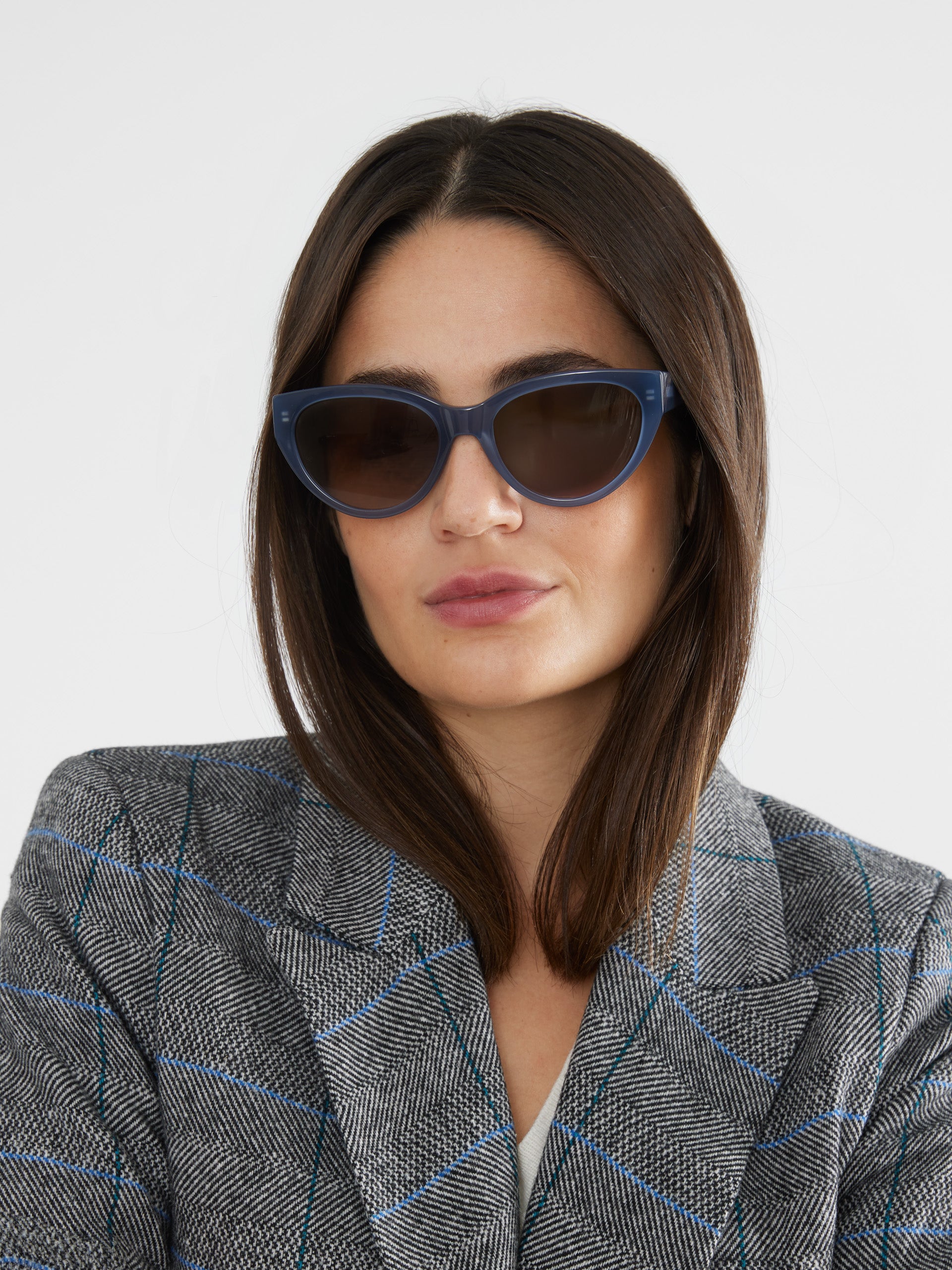 MOxSILBON woman Amaru blue sunglasses