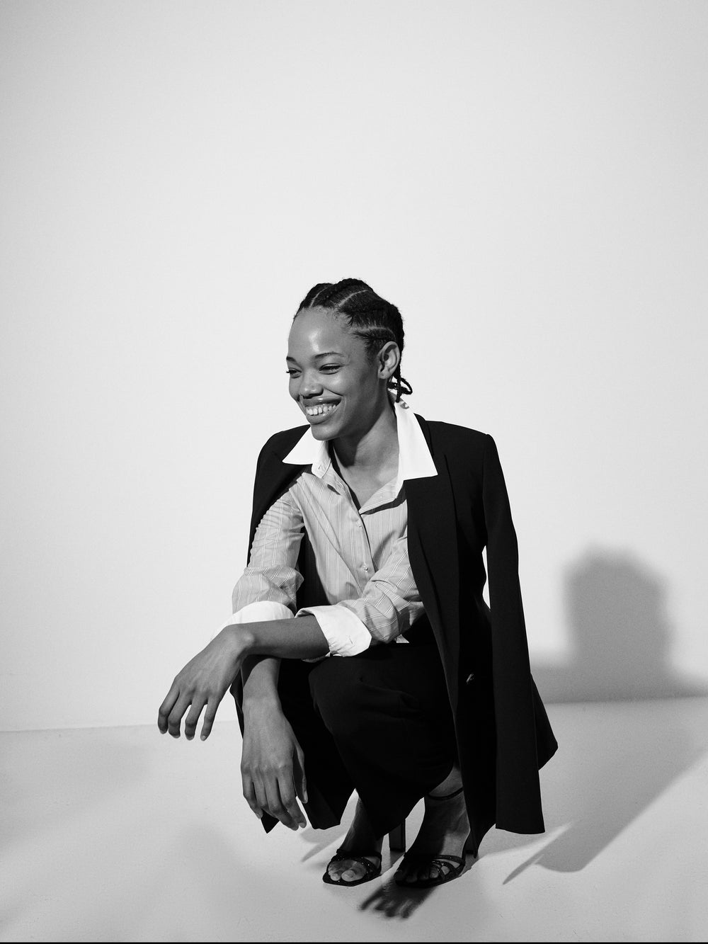 Blazer clássica azul-marinho para mulher