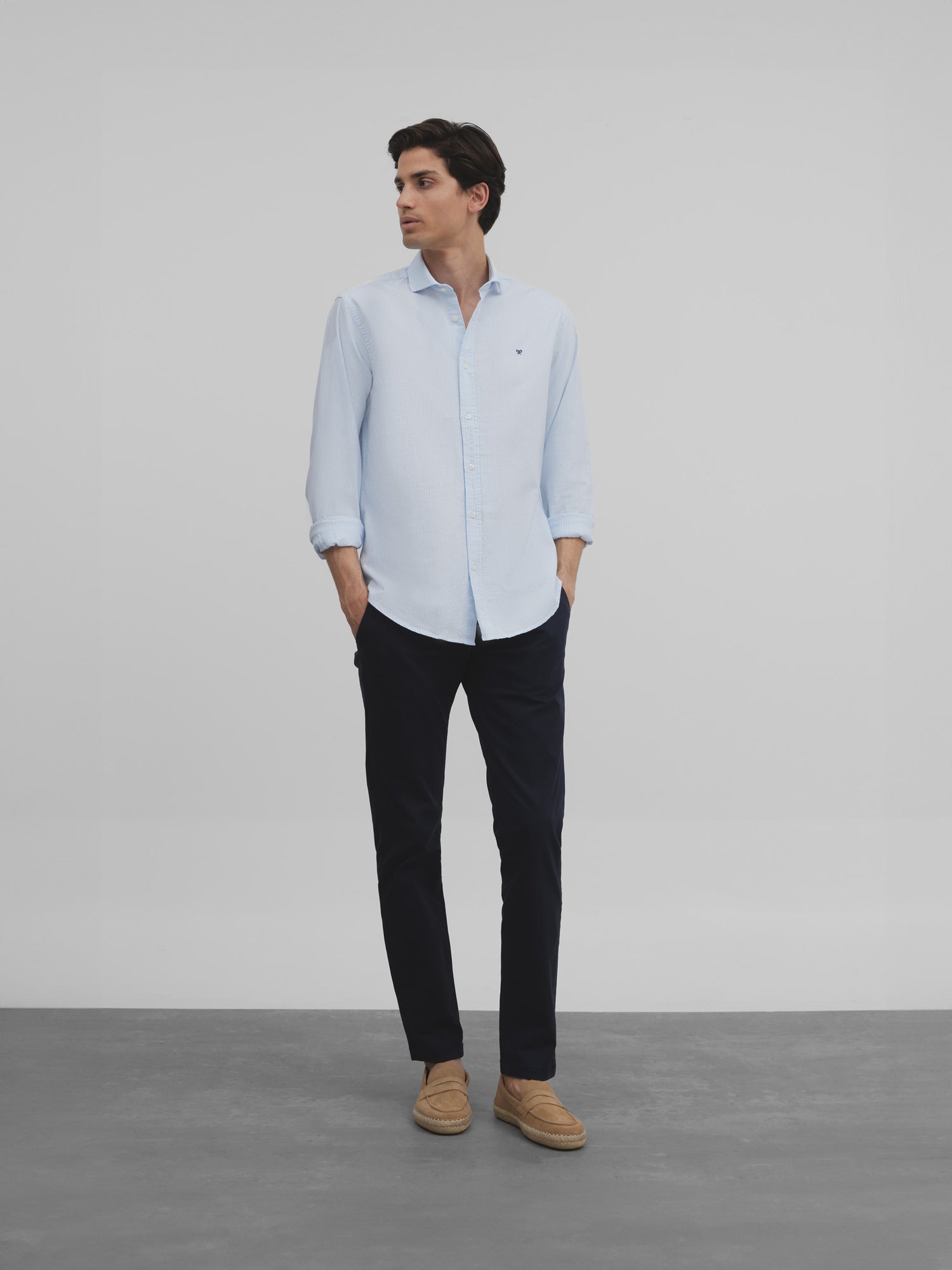 Light blue white thin stripe oxford sport shirt